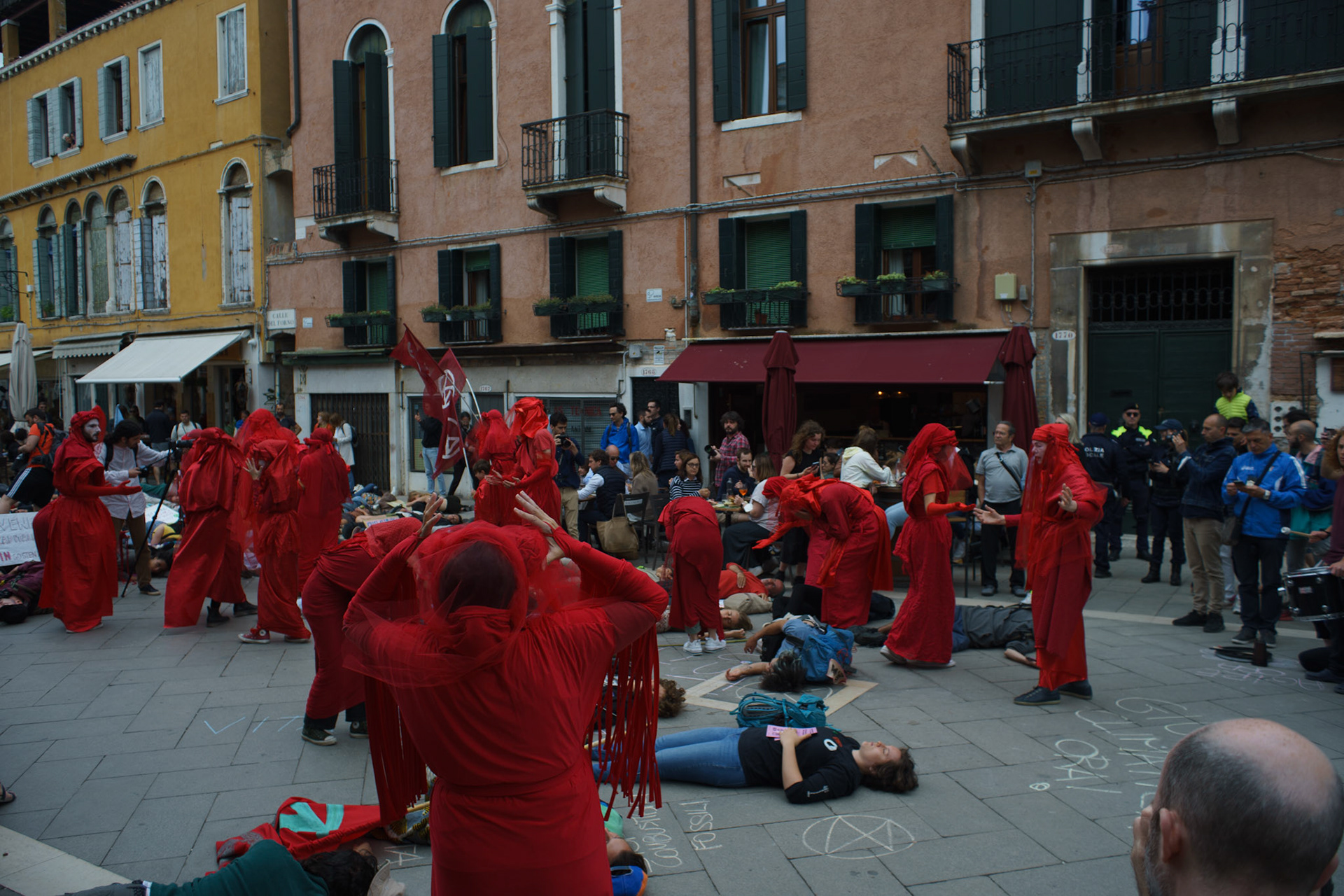 Die-in dei Red Rebels, Venezia, maggio 2022