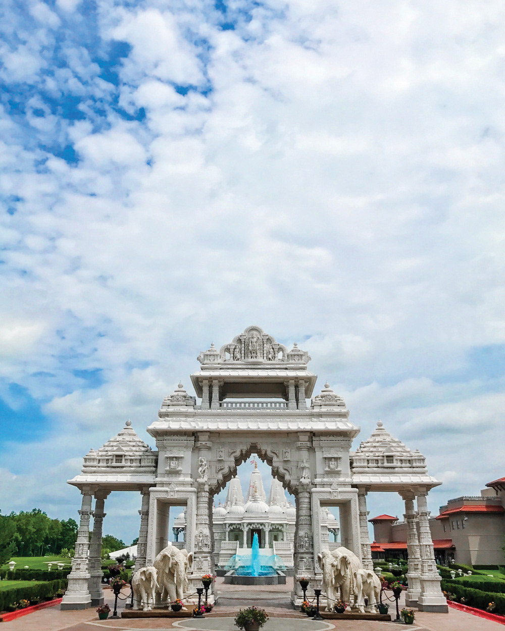 BAPS Shri Swaminarayan Mandir Chicago, IL