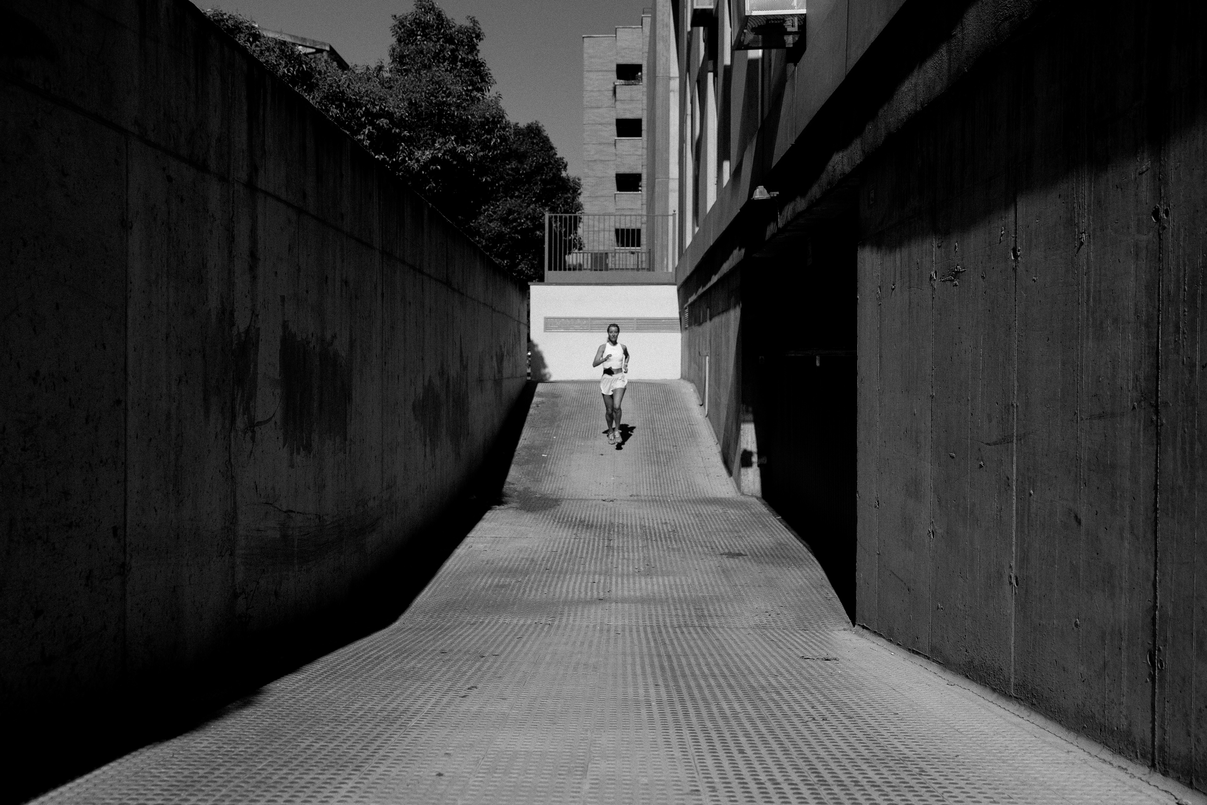 OYSHO - CARRERA DE LA MUJER