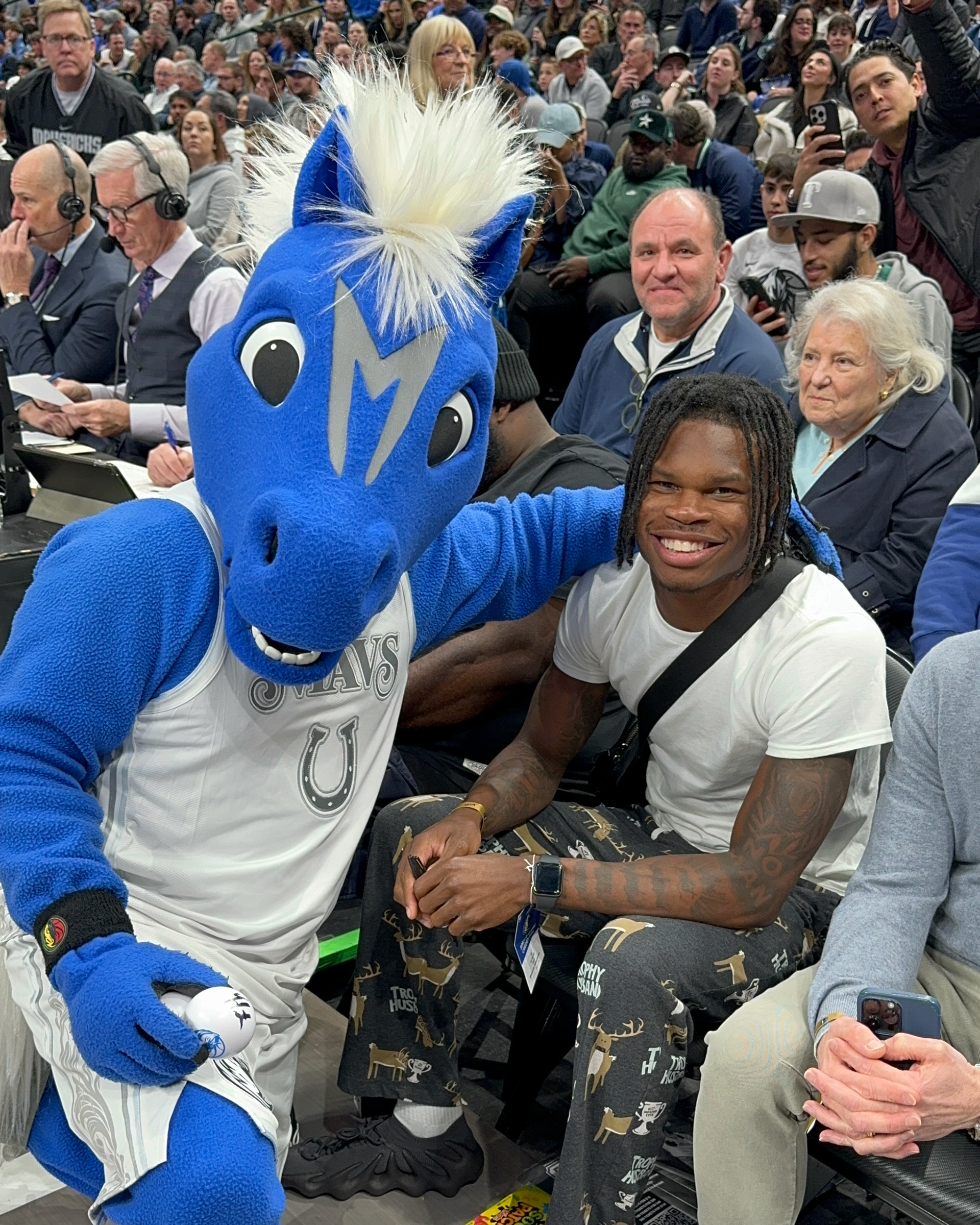 Champ and Hesiman winner, Travis Hunter