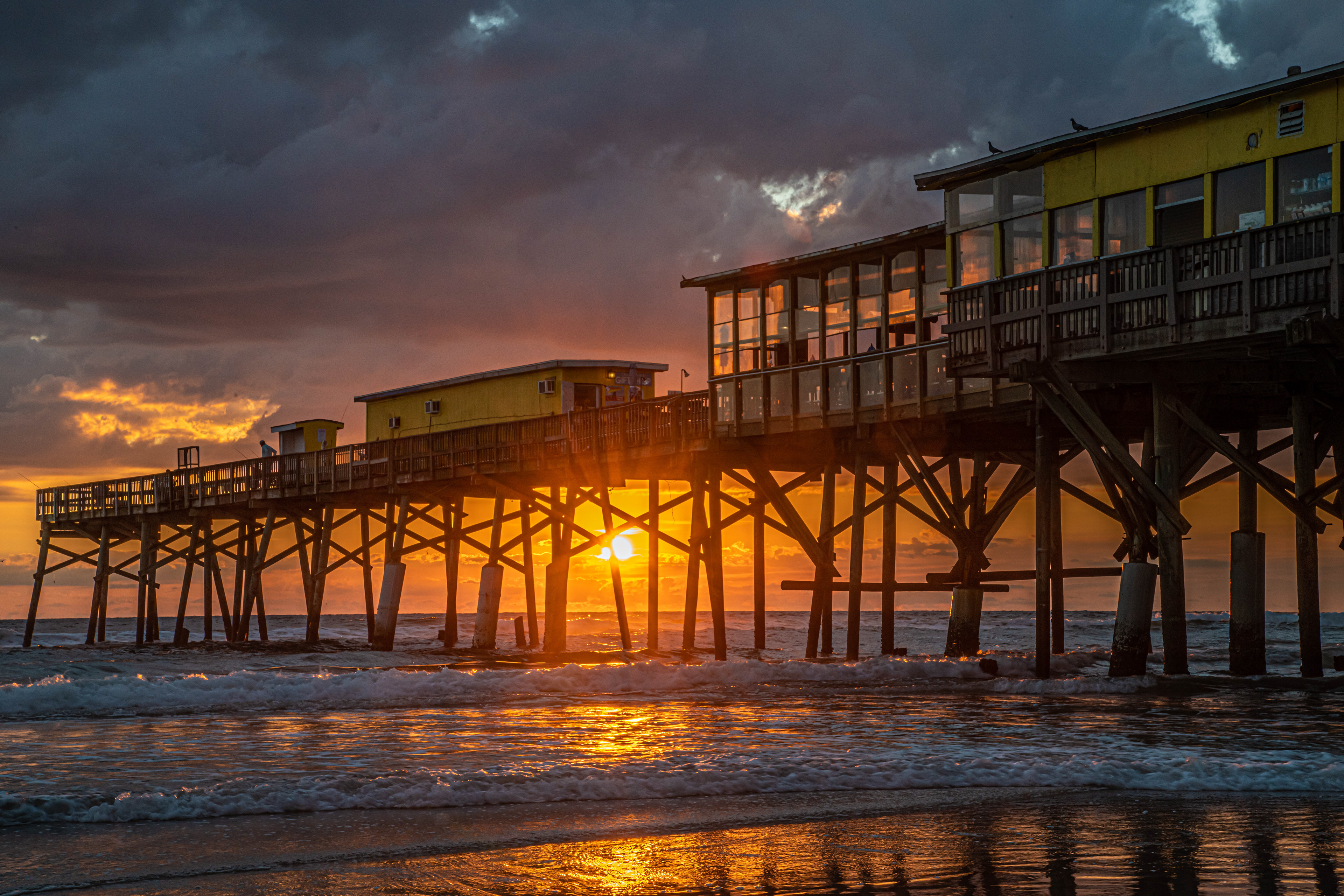 Sunglow Fishing Pier - South Daytona Beach Shores, FL