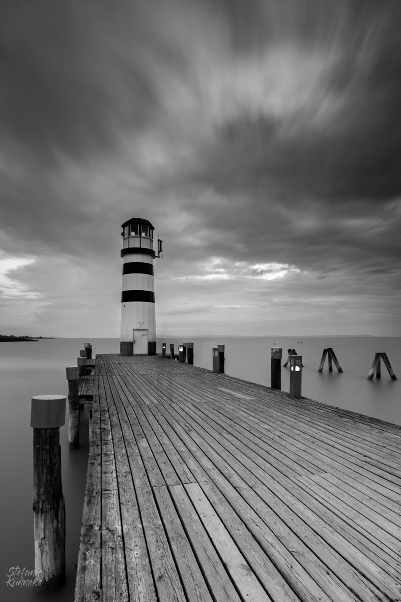 Leuchtturm in Podersdorf am Neusiedlersee.