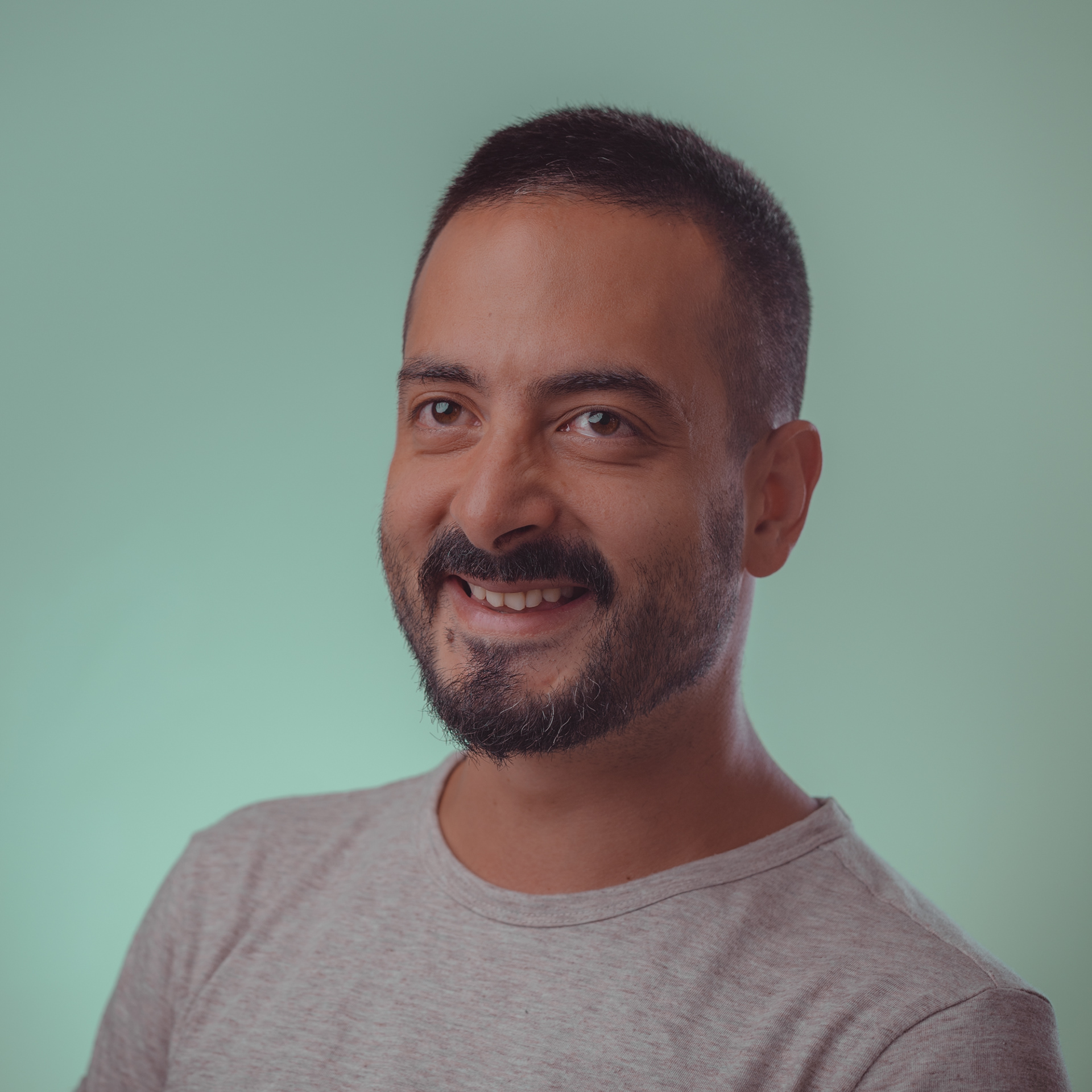 Aris Lamprou / Web Developer