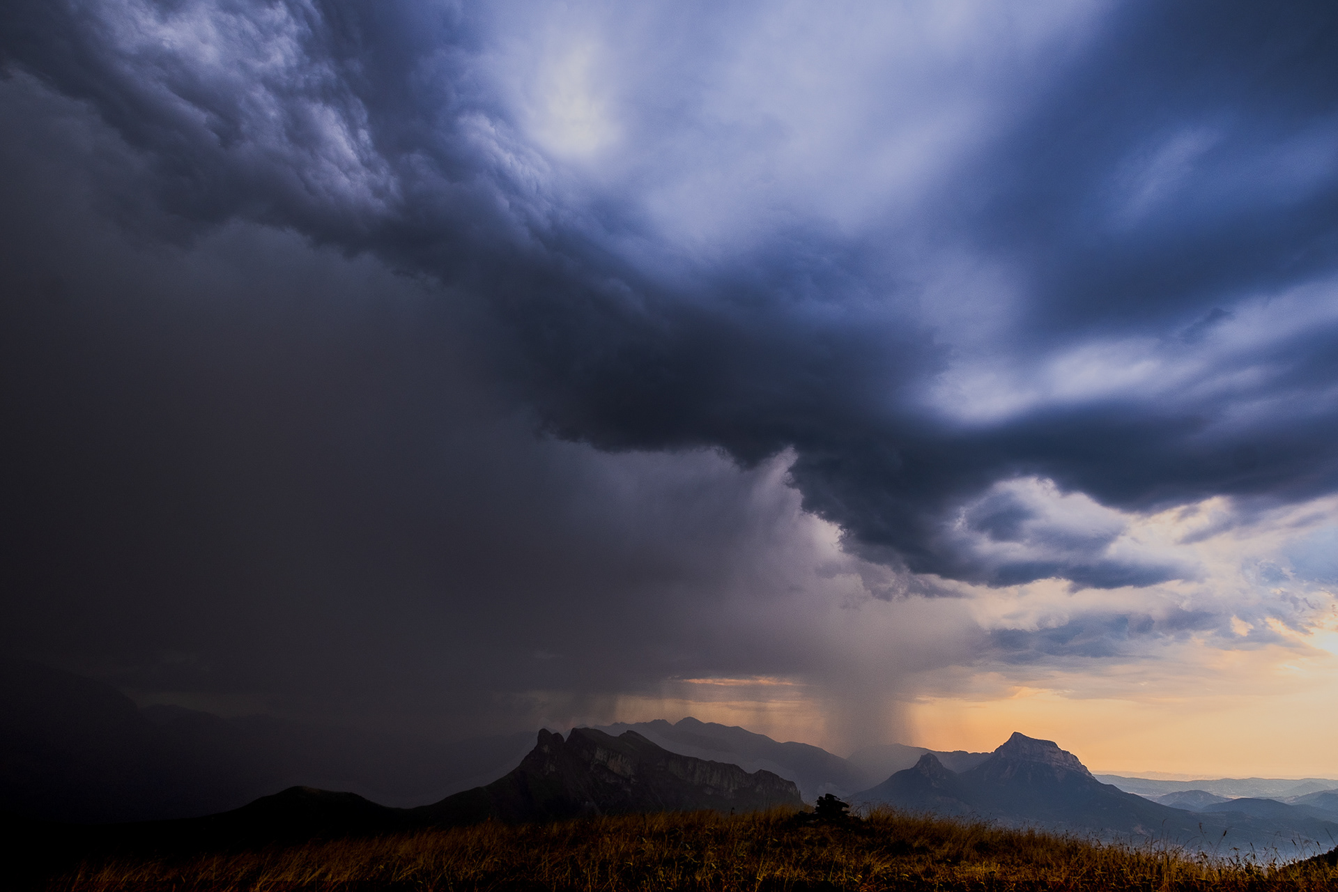 Orage, Anisclo