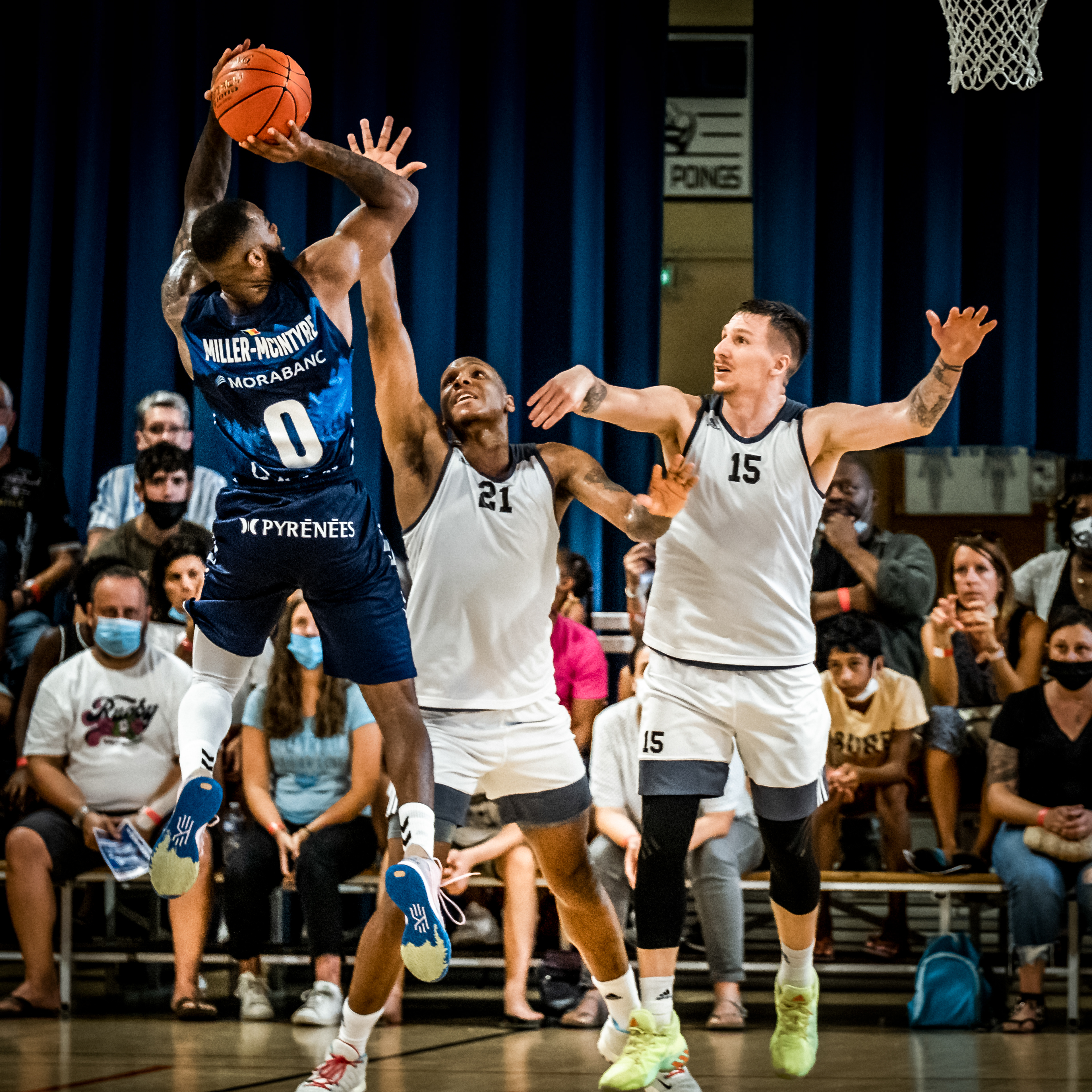 Pau / Andorre Basketball