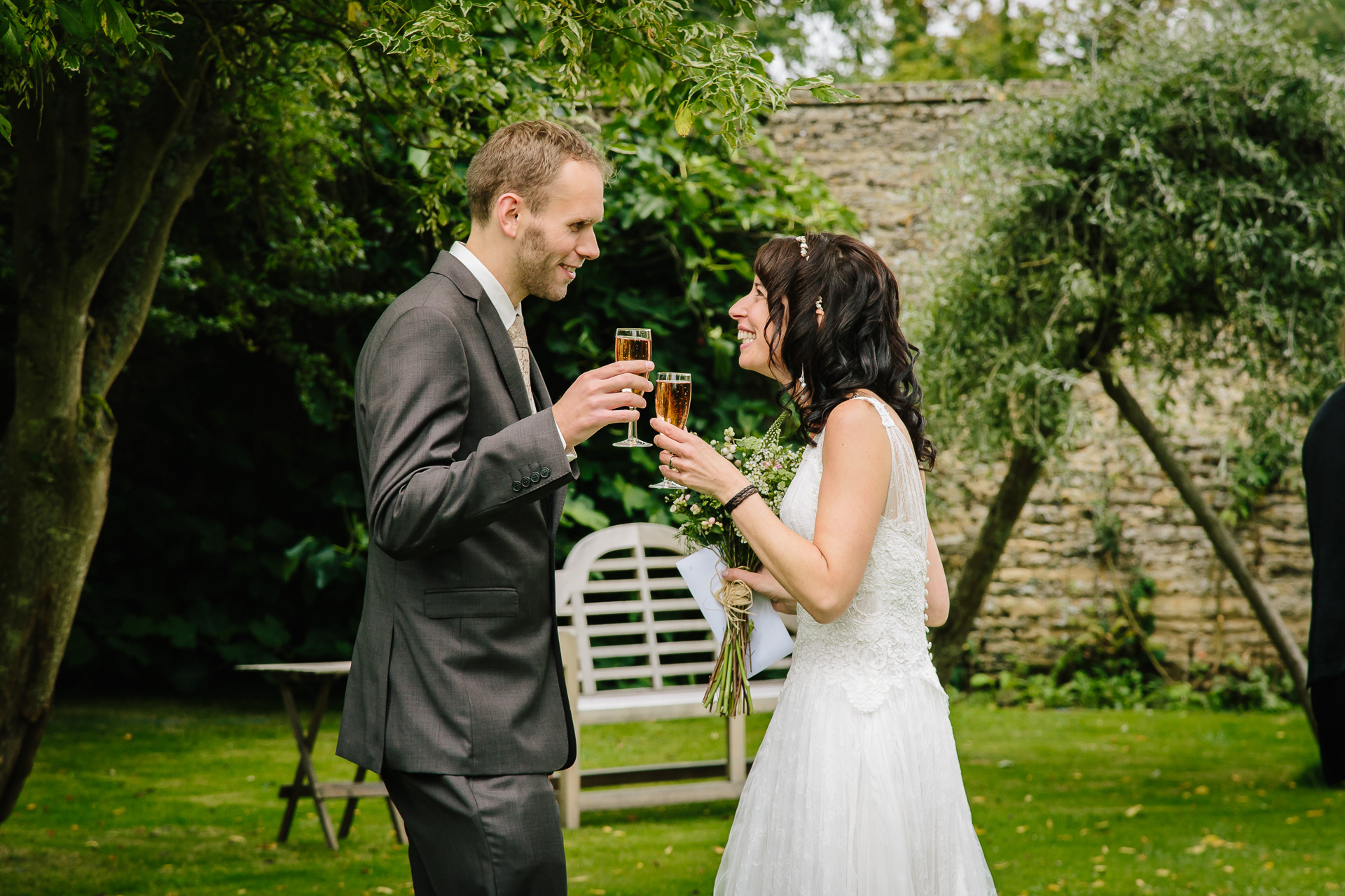 Bride and groom a wedding at Friar's Court in Oxfordshire