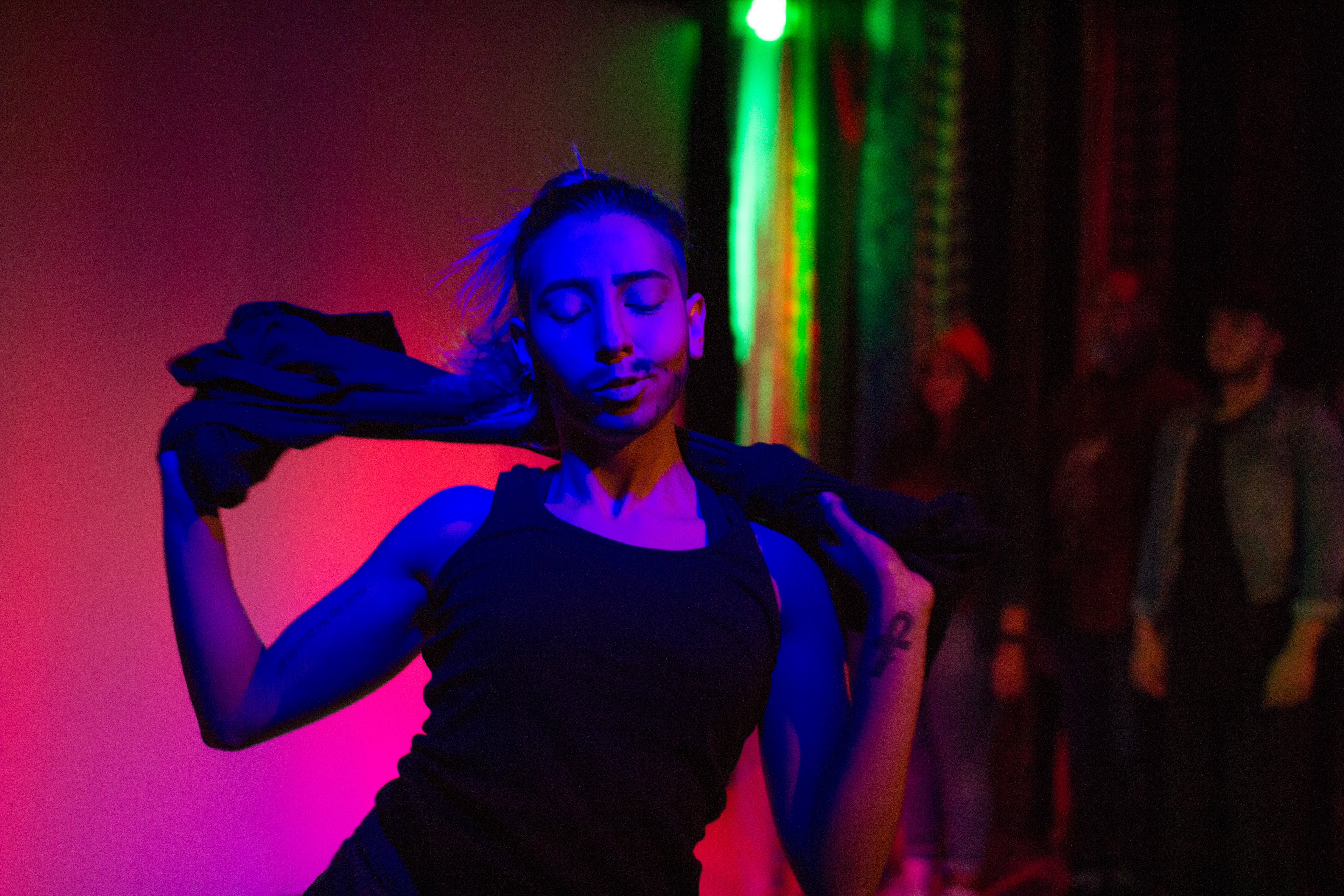 Shomudro Das aka Rotiboi performing thier piece "Yeah Boy, Yeah Boi", photo by Ankita Singh 2018