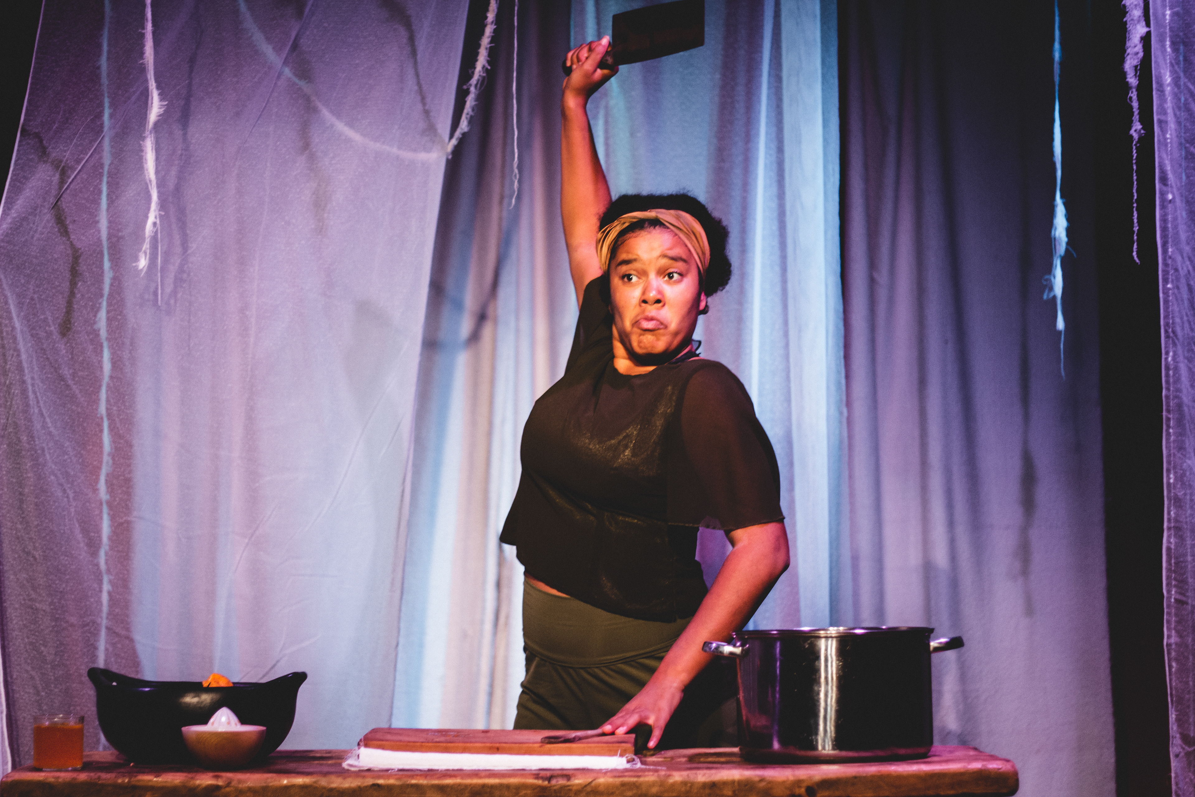 Grace Bentley performs 'Woman of Citrus' in Basement Theatre's Studio, photo by Ankita Singh 2019
