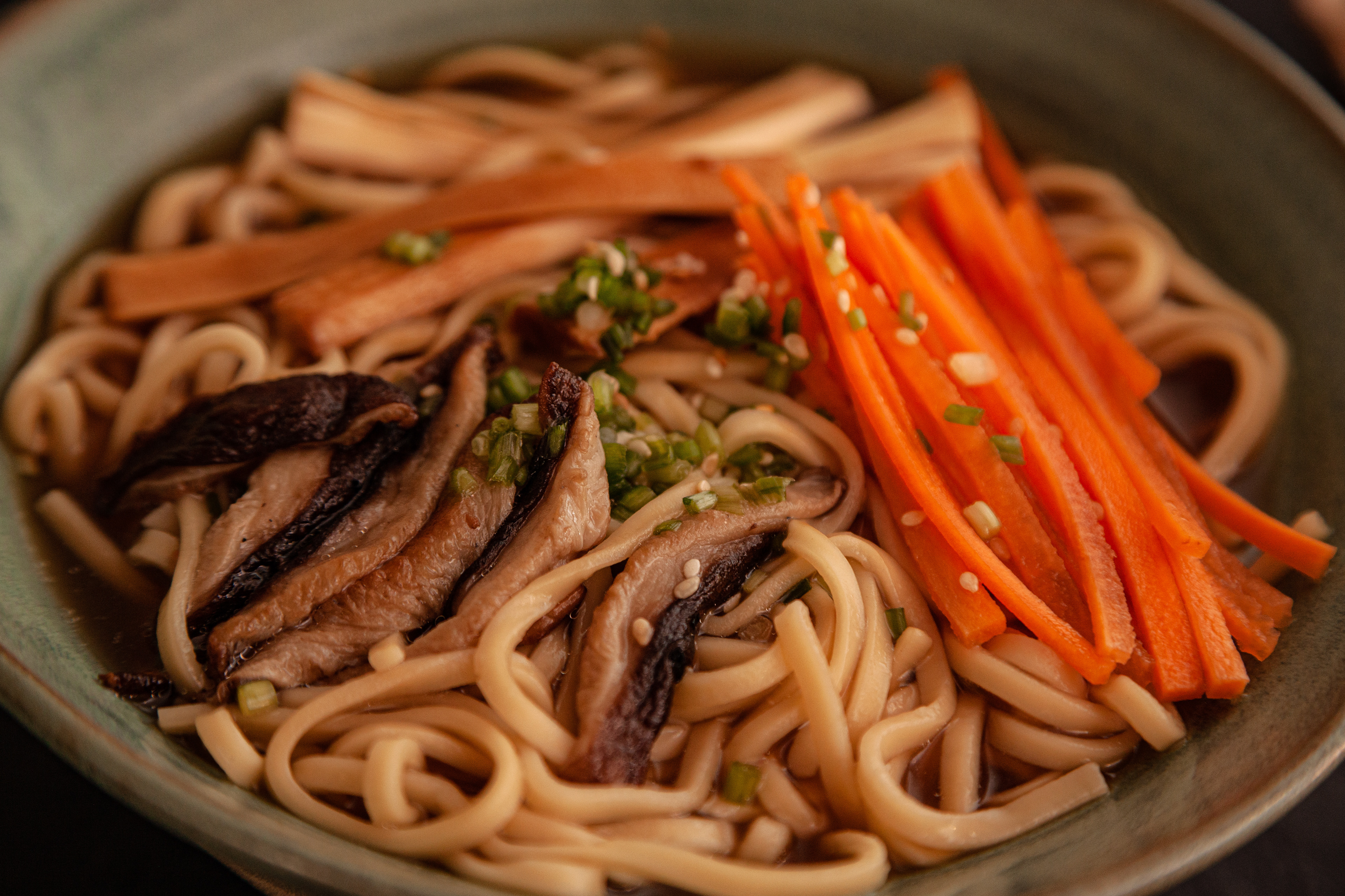 Prato: Chef Paulo Miyasaki; Direção de arte e produção: Joy Endo Tran e Bruno Batalha.