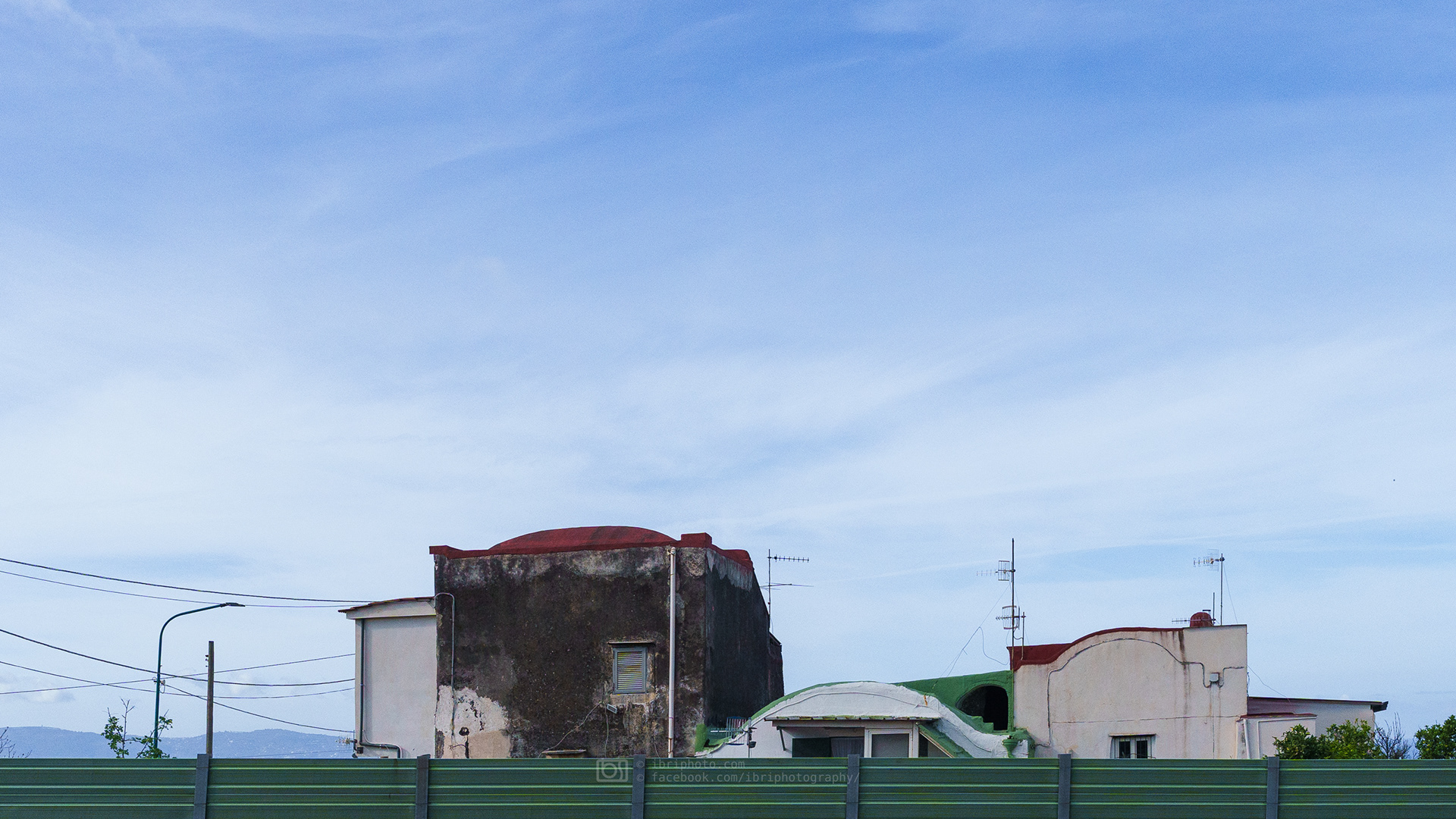 Some of the the sun soaked and eclectic urban architecture along Strada State 145