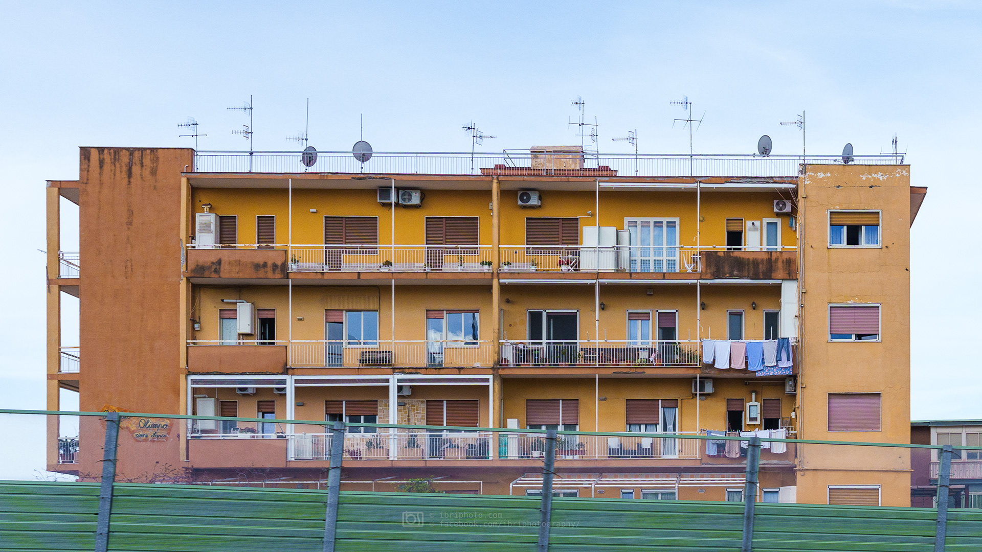 Some of the the sun soaked and eclectic urban architecture along Strada State 145
