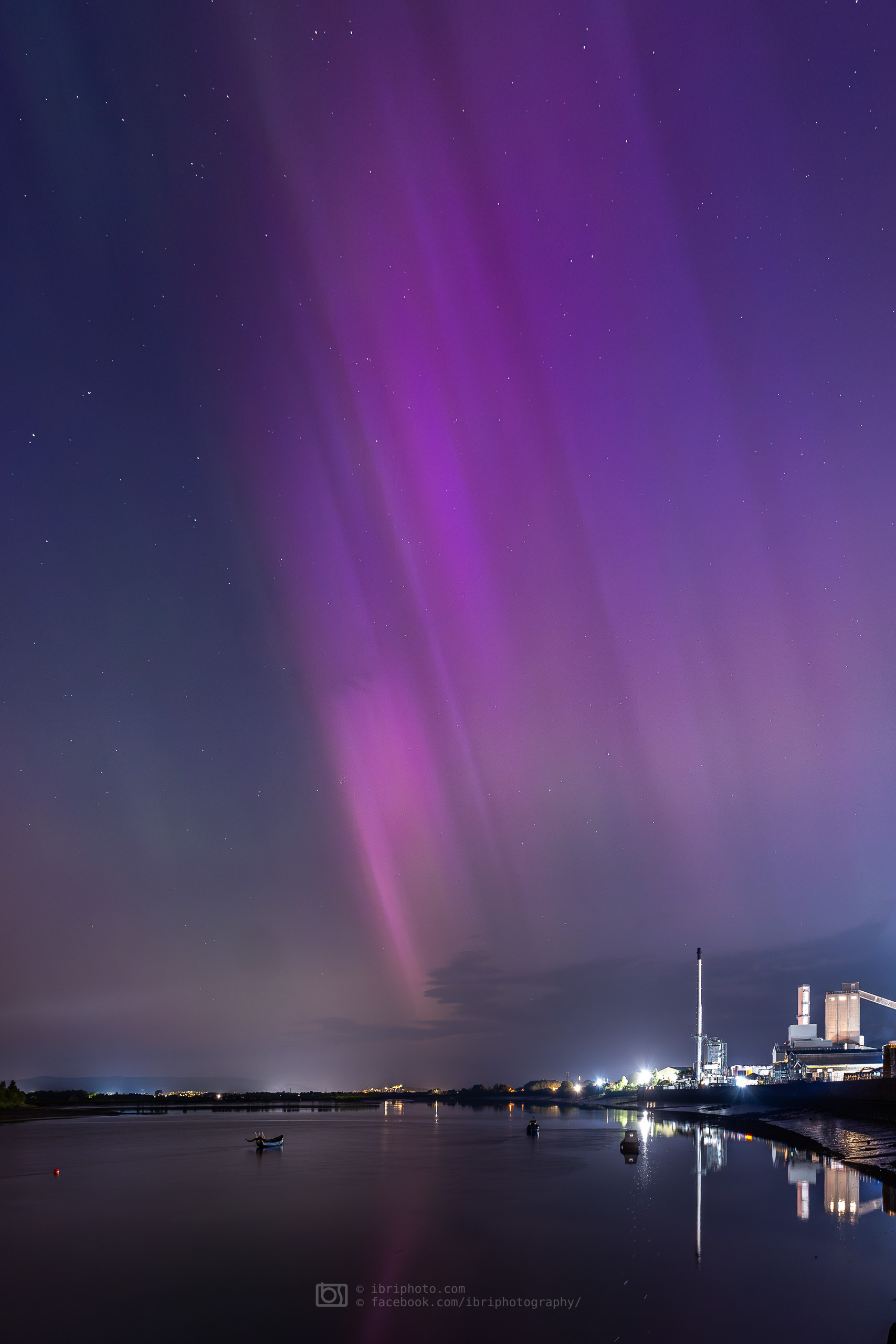 Aurora - 10 May 2024 - stood here for another hour or so and watched the lights dance over the River Forth and over the skyline of Stirling in the distance