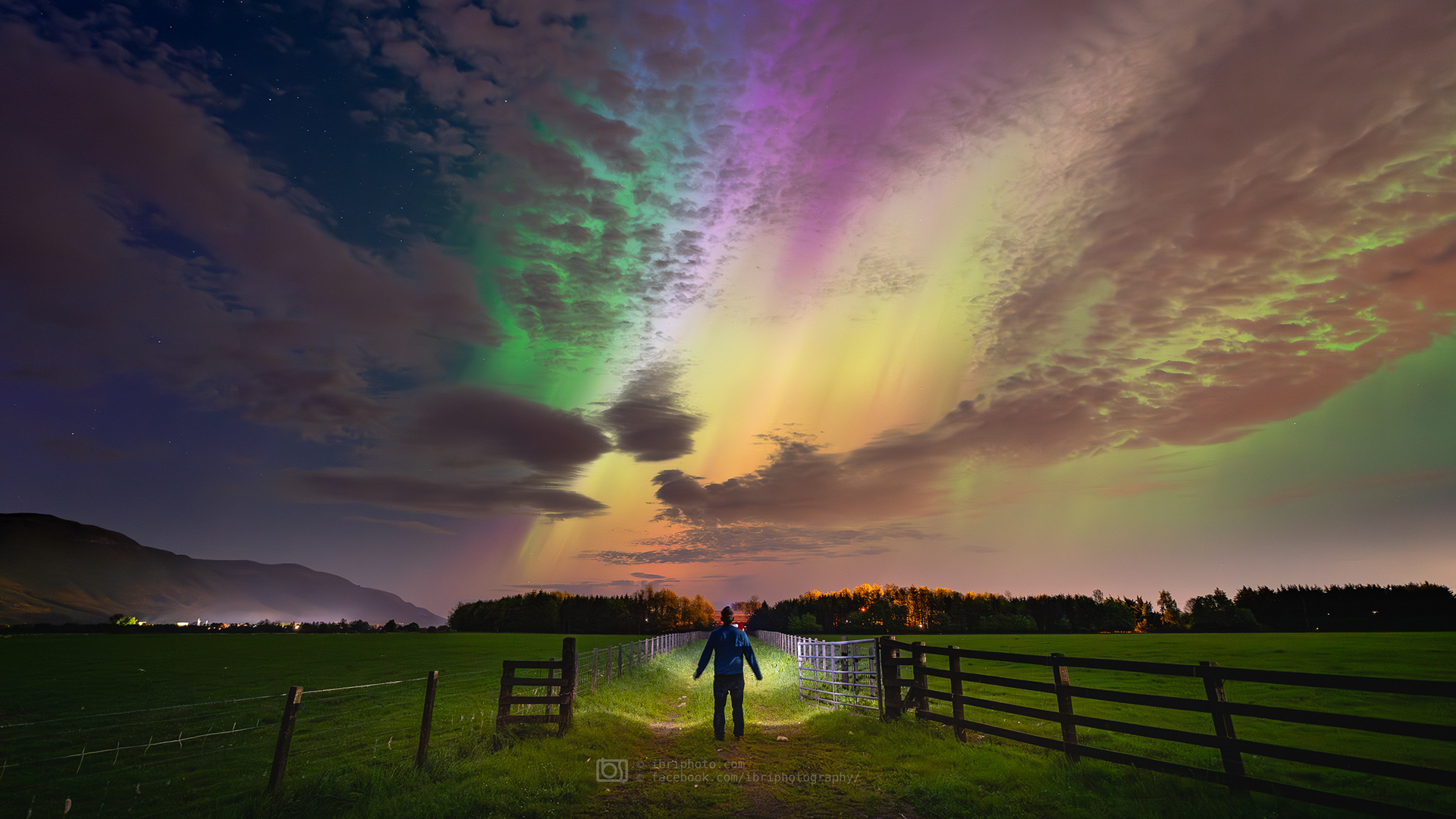 Aurora - 10 May 2024. That's me, not pointing at the sky this time.