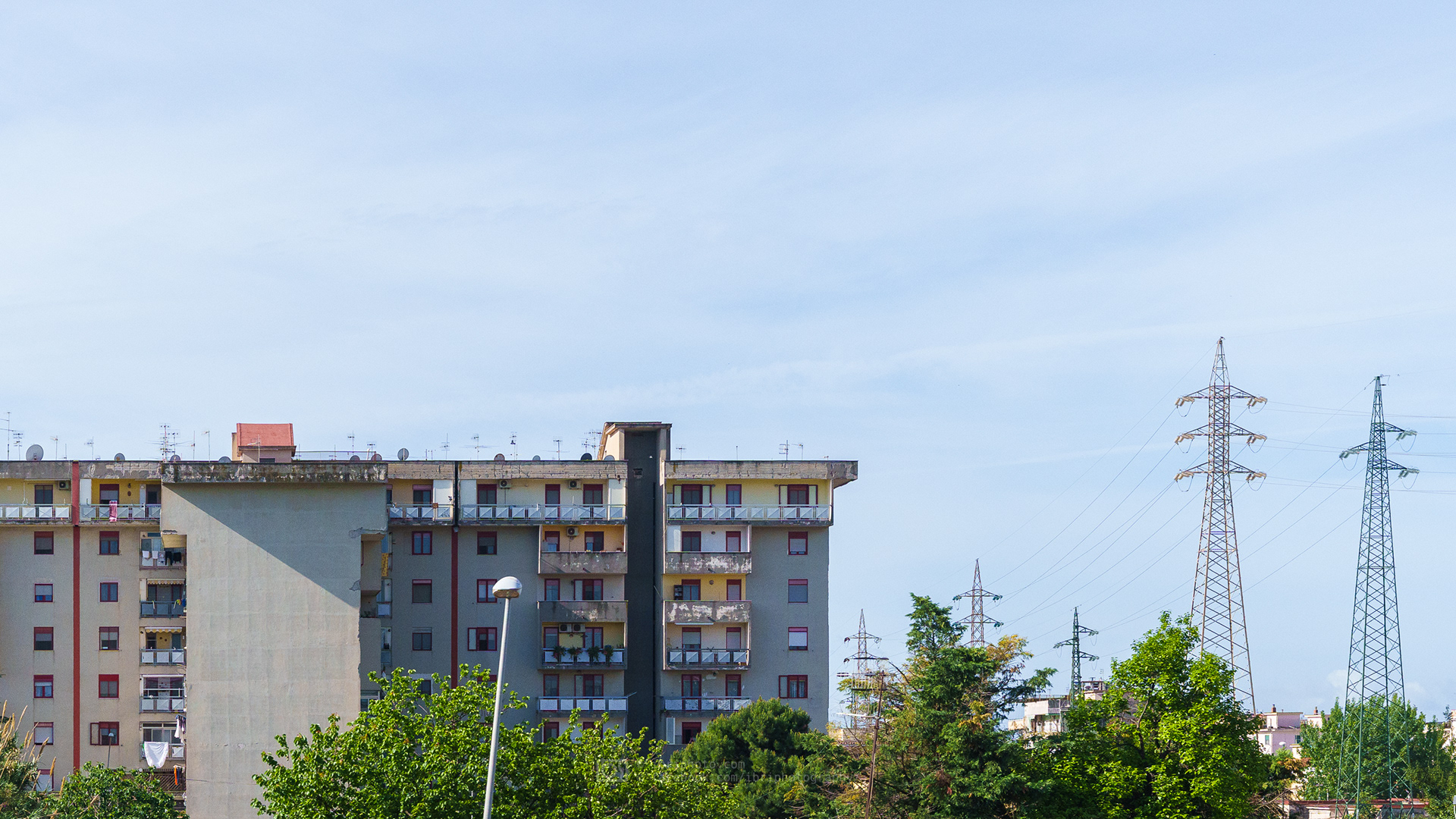 Some of the the sun soaked and eclectic urban architecture along Strada State 145