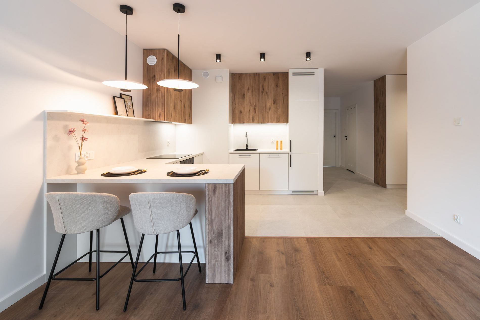 Stylowe wnętrze apartamentu na wynajem w Łodzi – zdjęcie wykonane przez fotografa nieruchomości