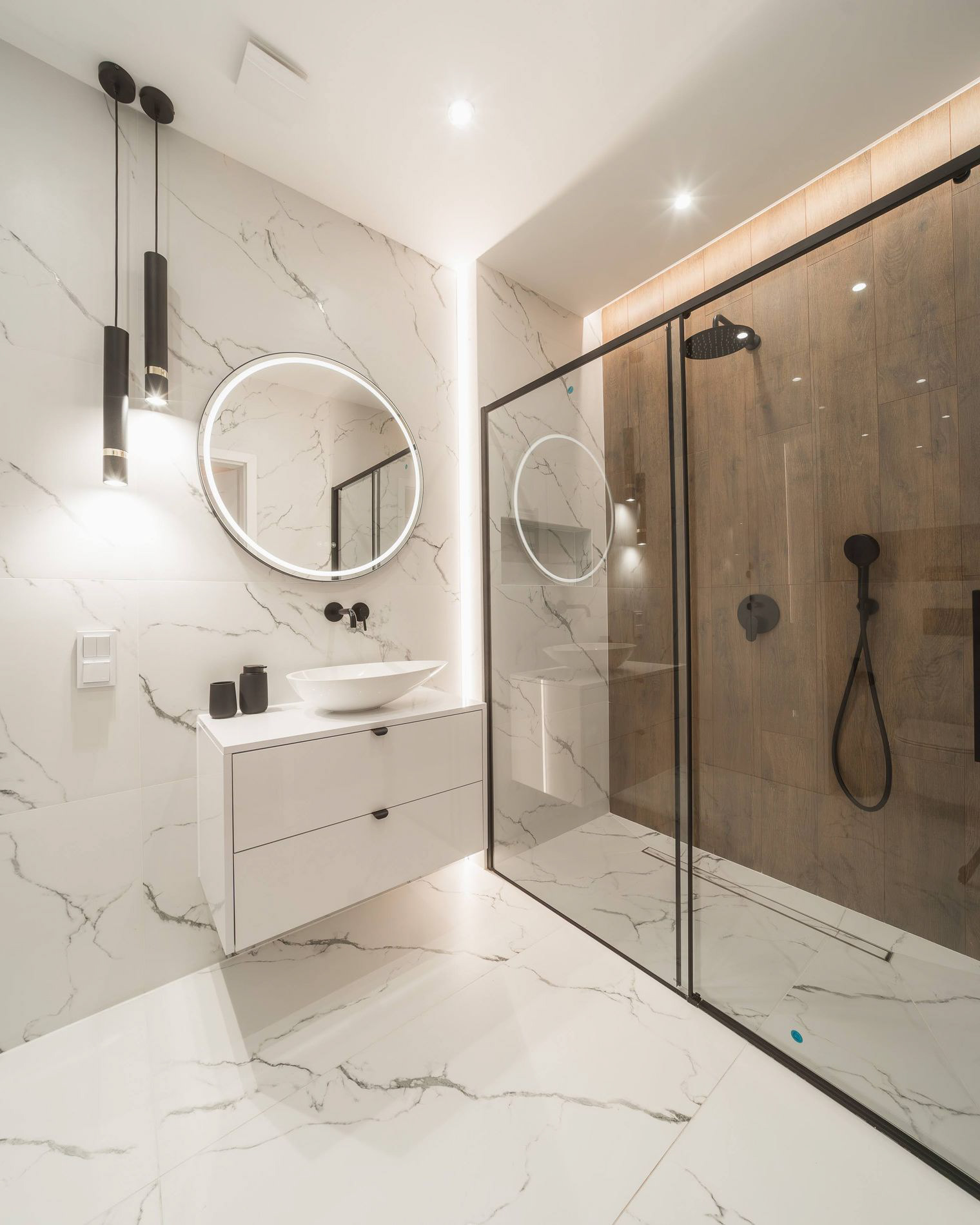 Łazienka w apartamencie w Łodzi – profesjonalne zdjęcie wnętrza do ogłoszenia najmu