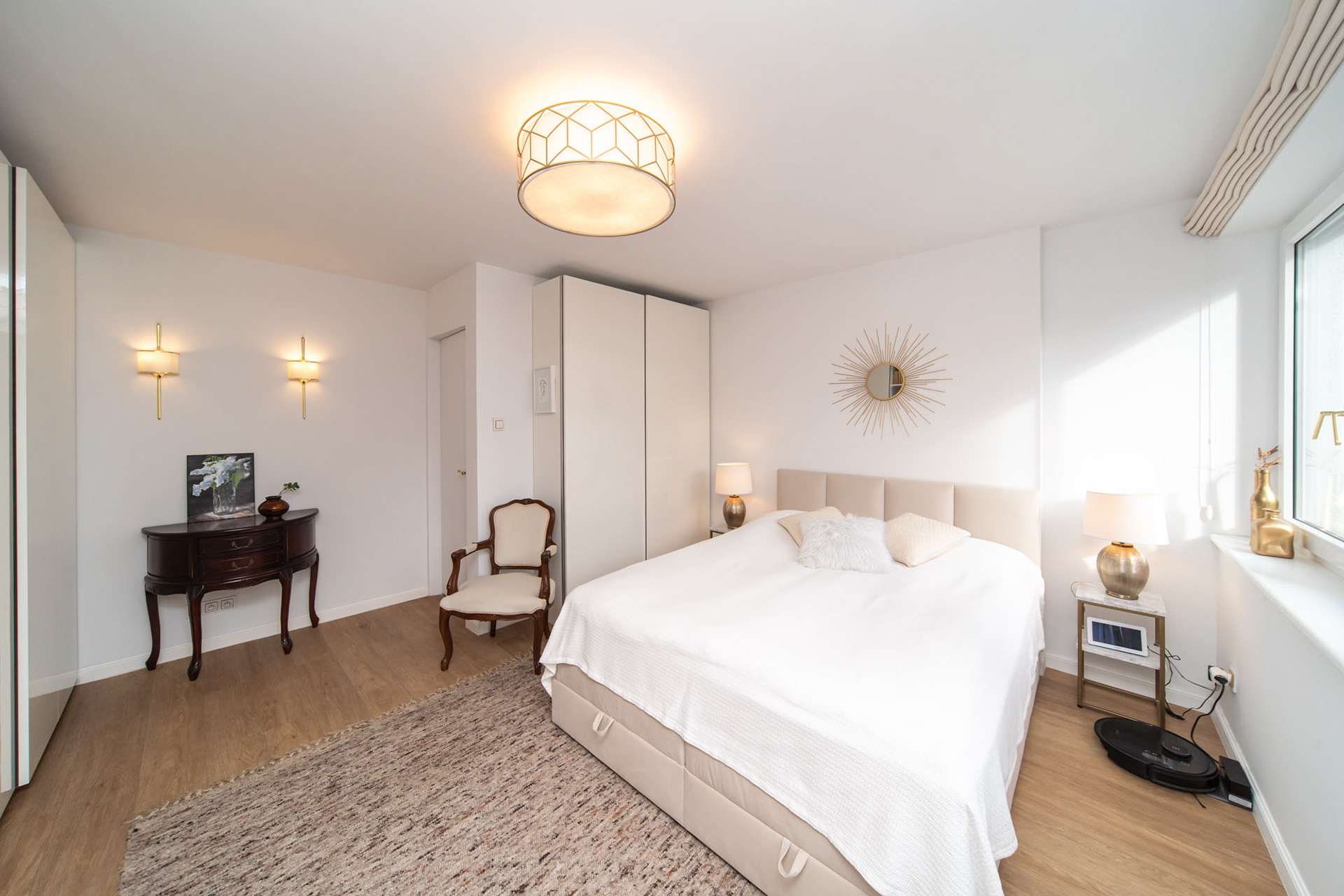 zdjęcie sypialni fotografia na potrzeby sprzedaży dla agencji nieruchomości