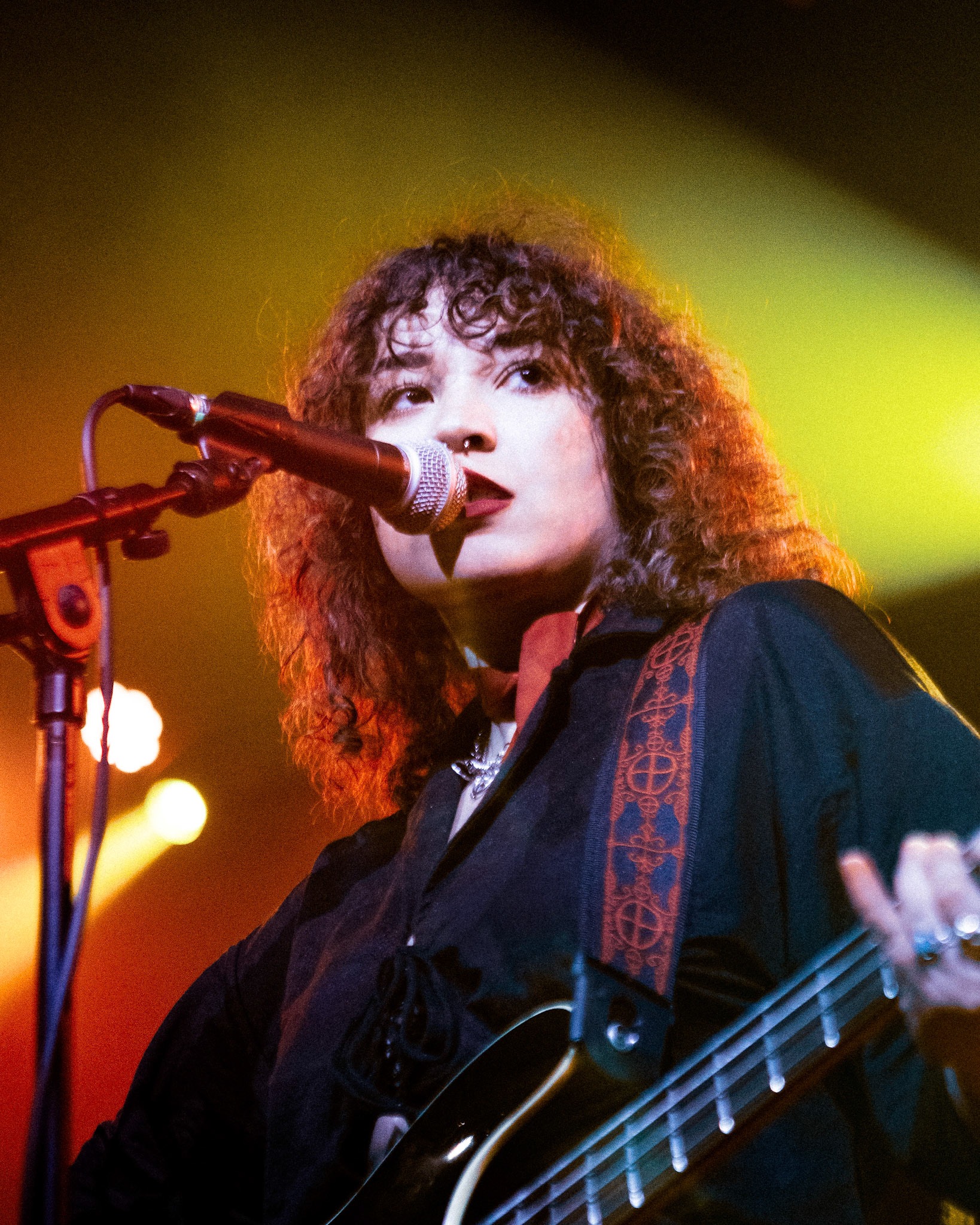 Human Interest, Scala