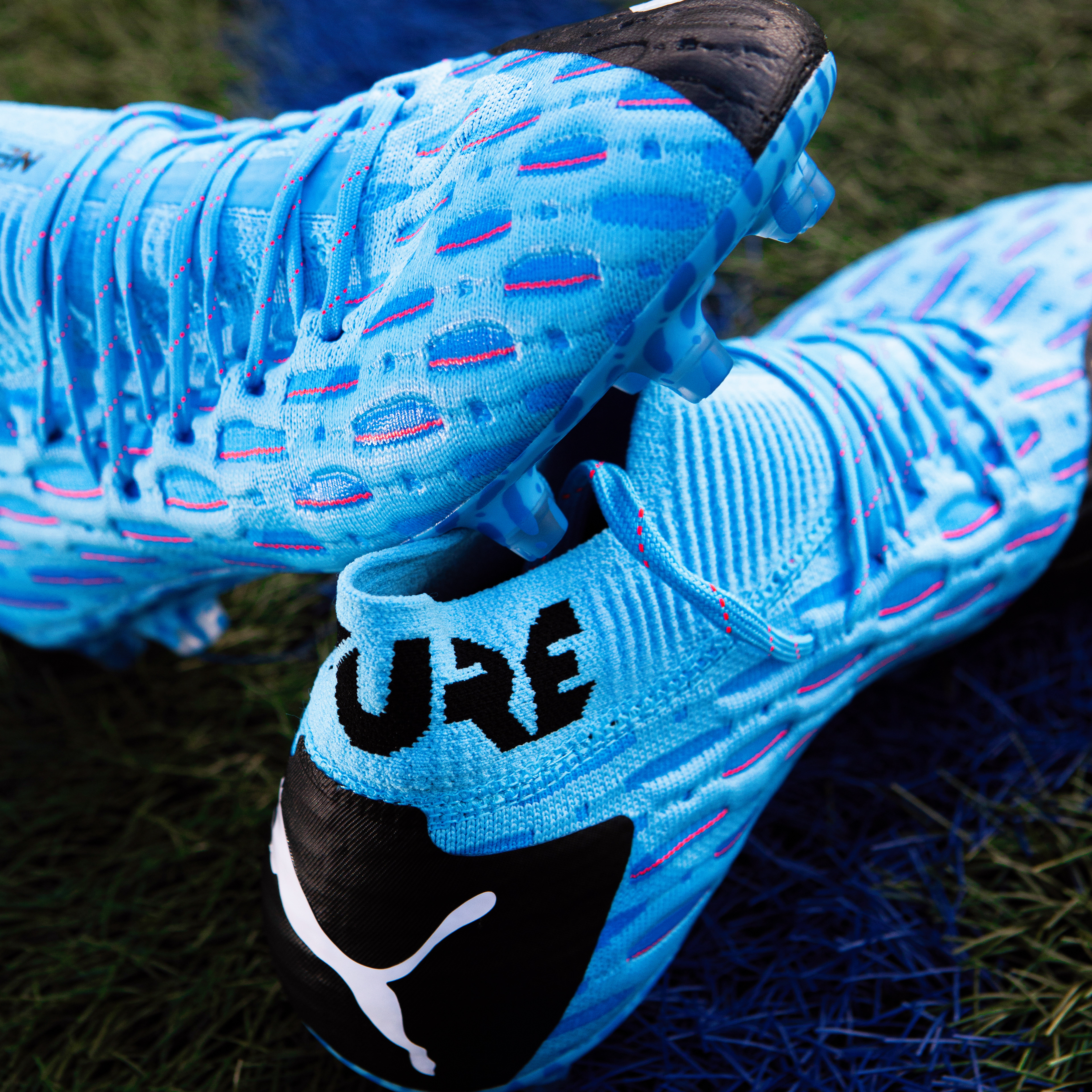 Chaussures de football de la marque Puma à Paris. © Aubin Menestret