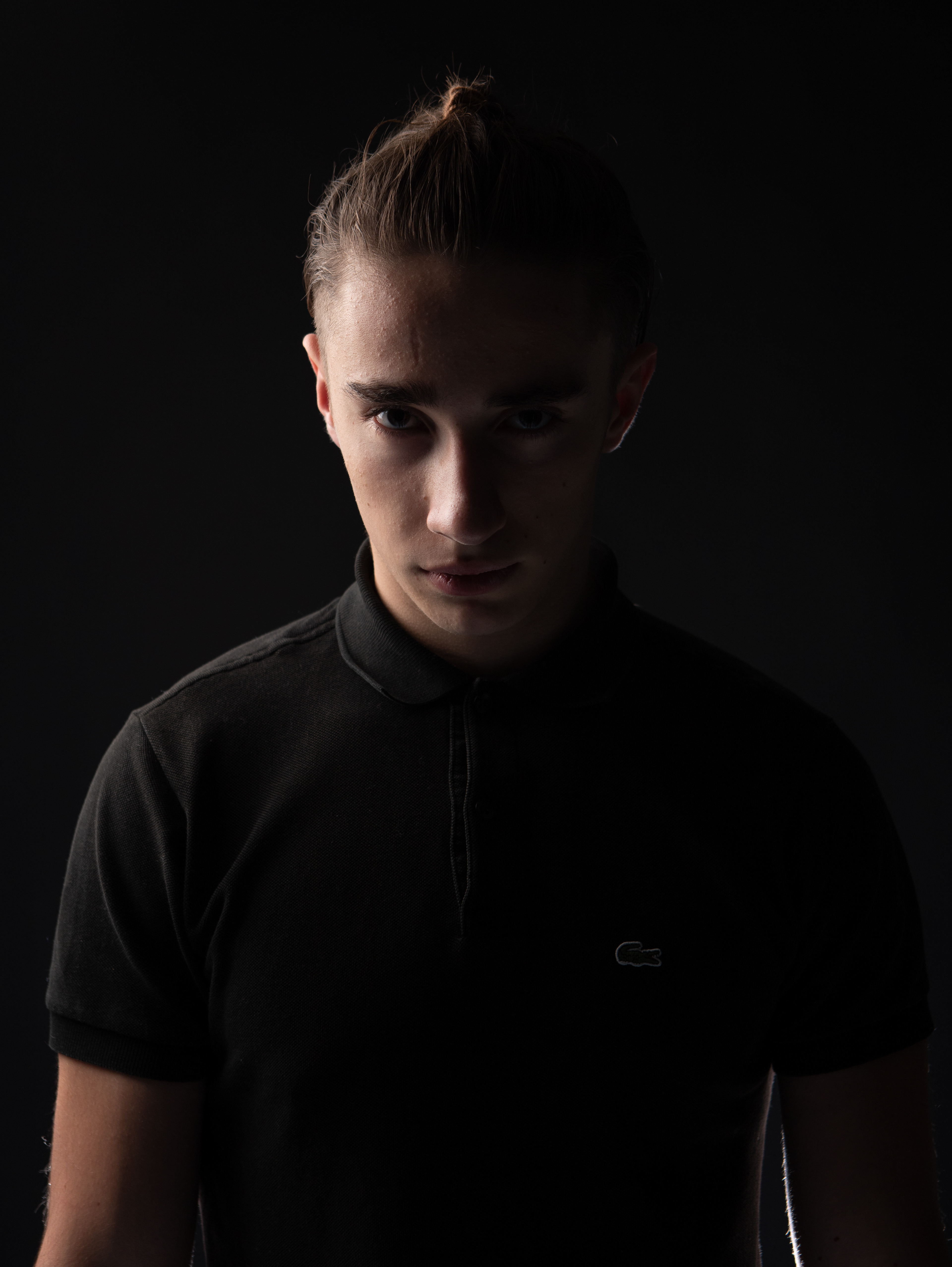 Portraits de Vladimir en Studio à Paris le 13 novembre 2019. © Aubin Menestret