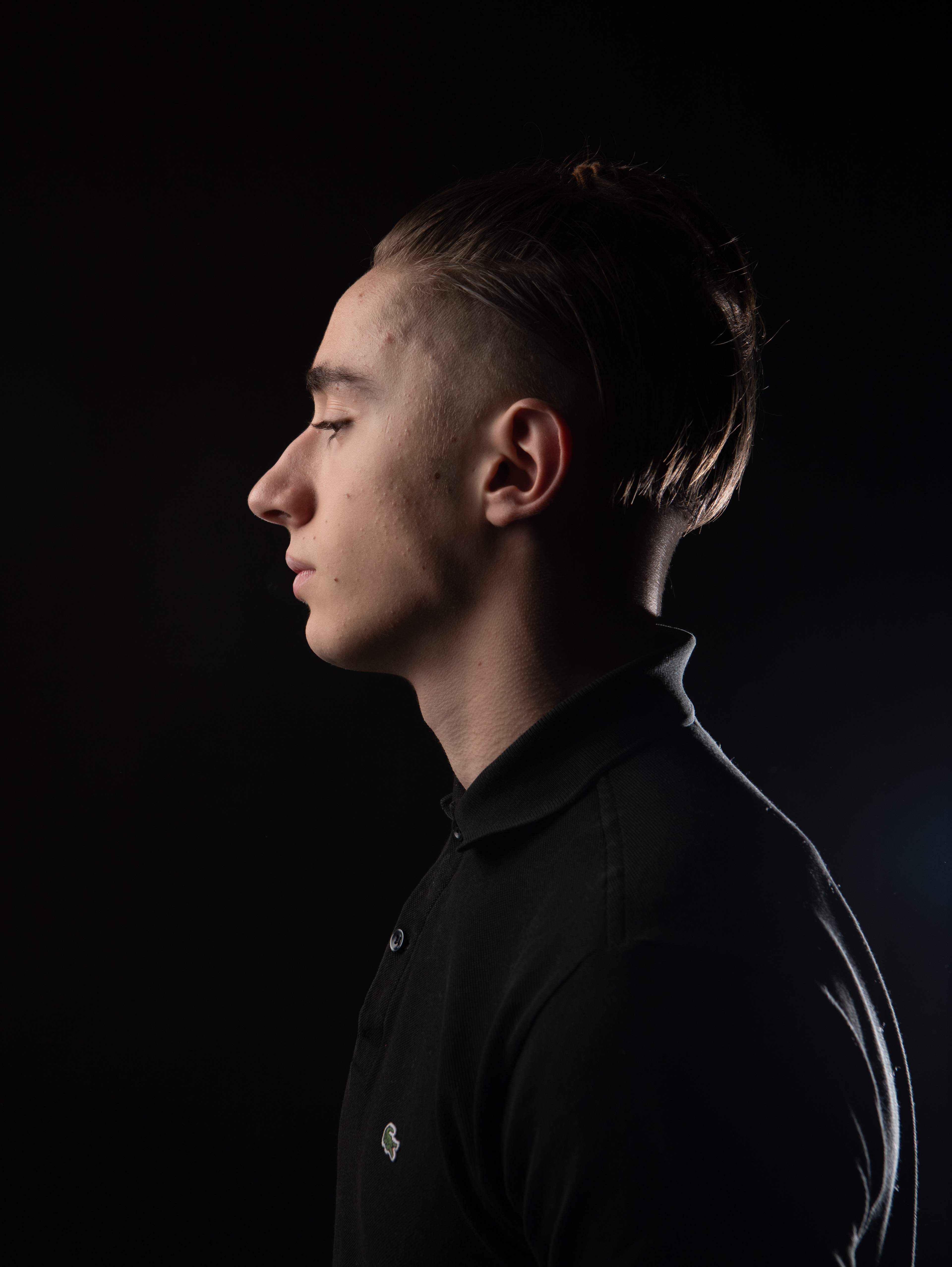 Portraits de Vladimir en Studio à Paris le 13 novembre 2019. © Aubin Menestret