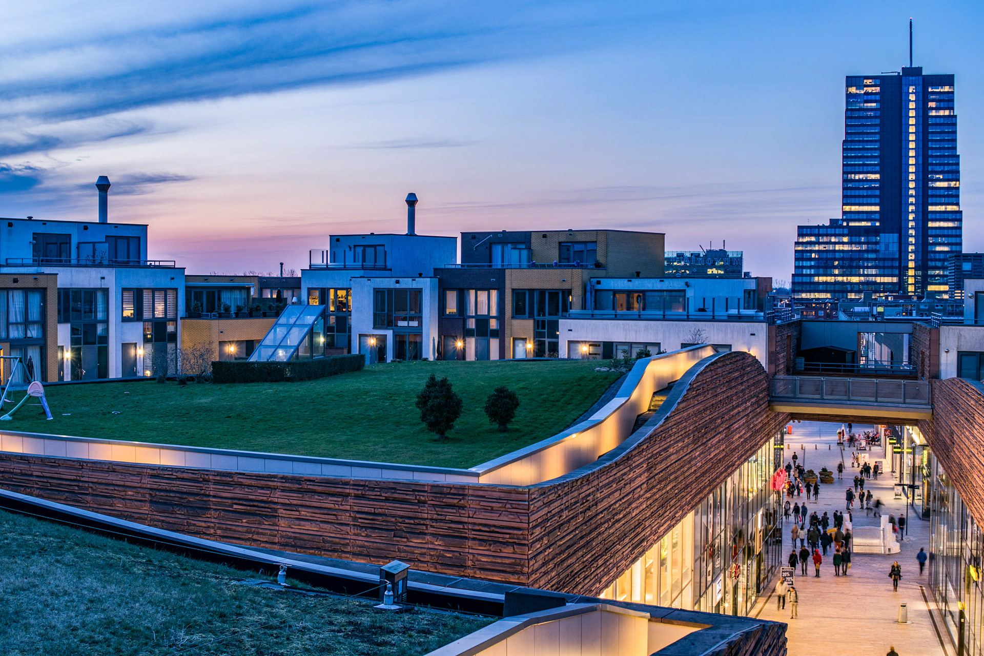 Almere by night