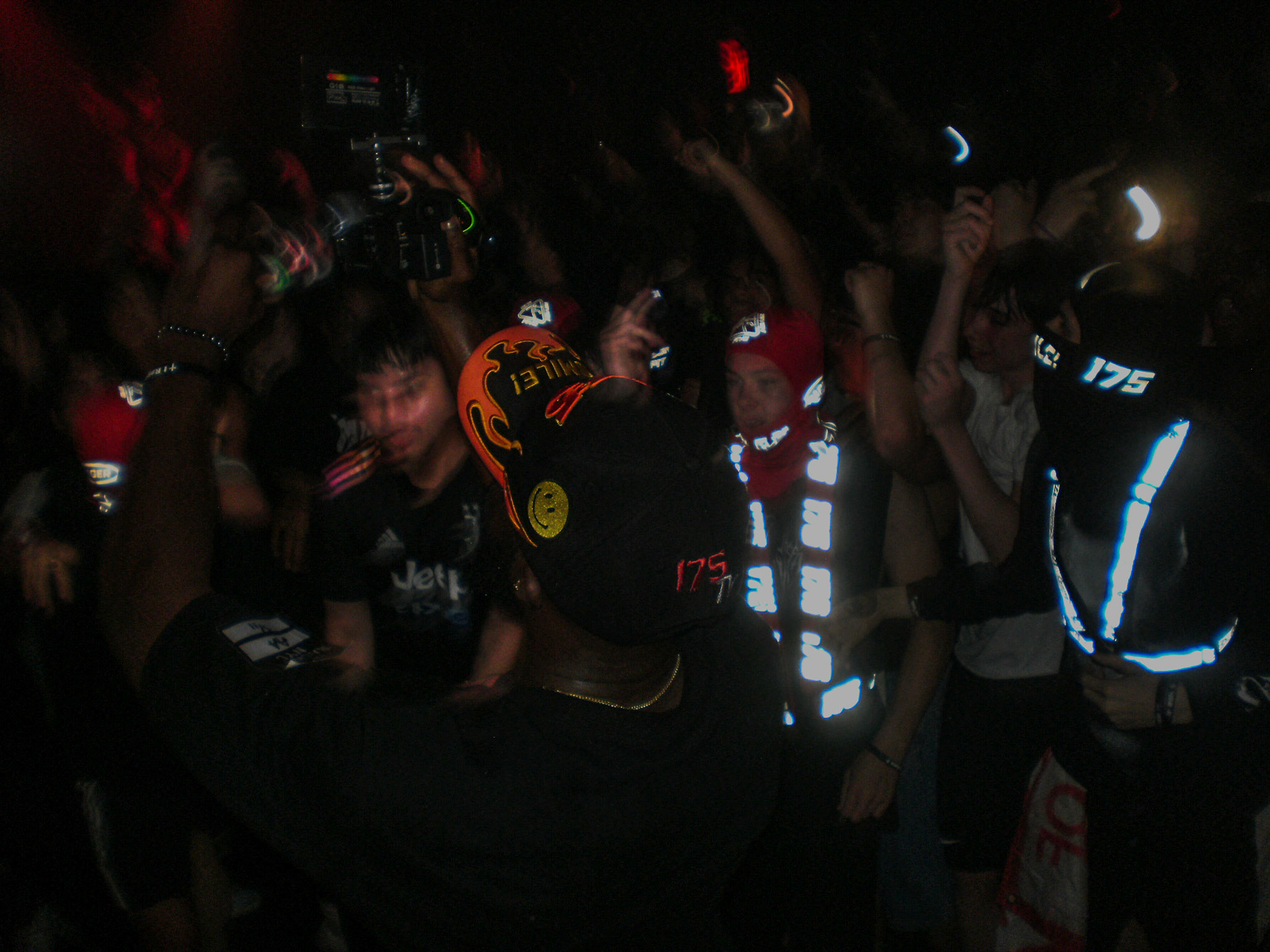 OLYMPUS DIGITAL CAMERA