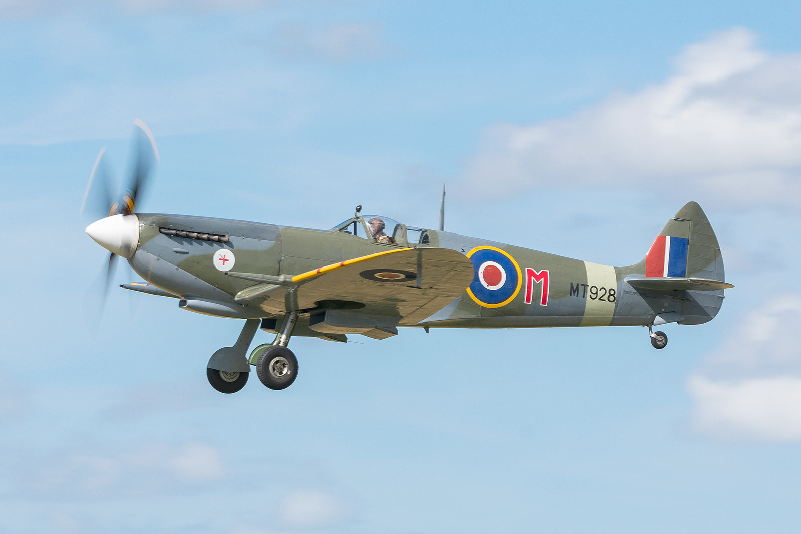 Spitfire MT928 - Headcorn