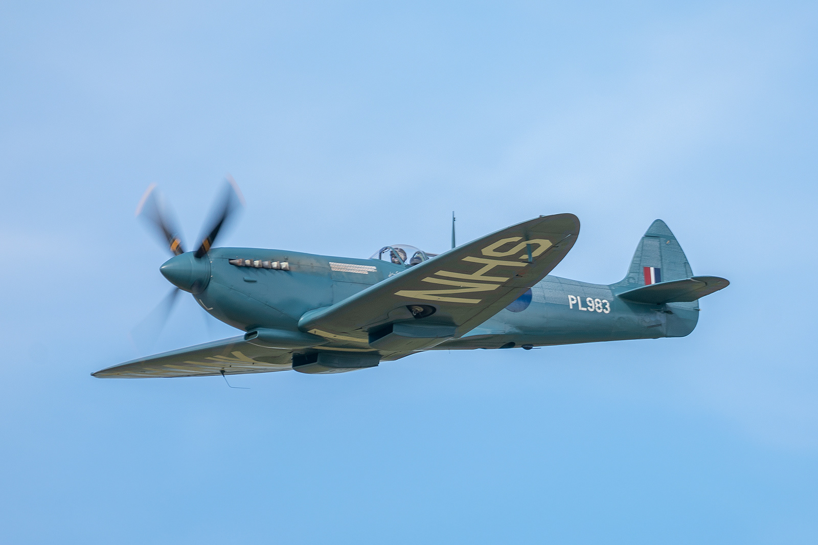 Spitfire PL903 - Headcorn