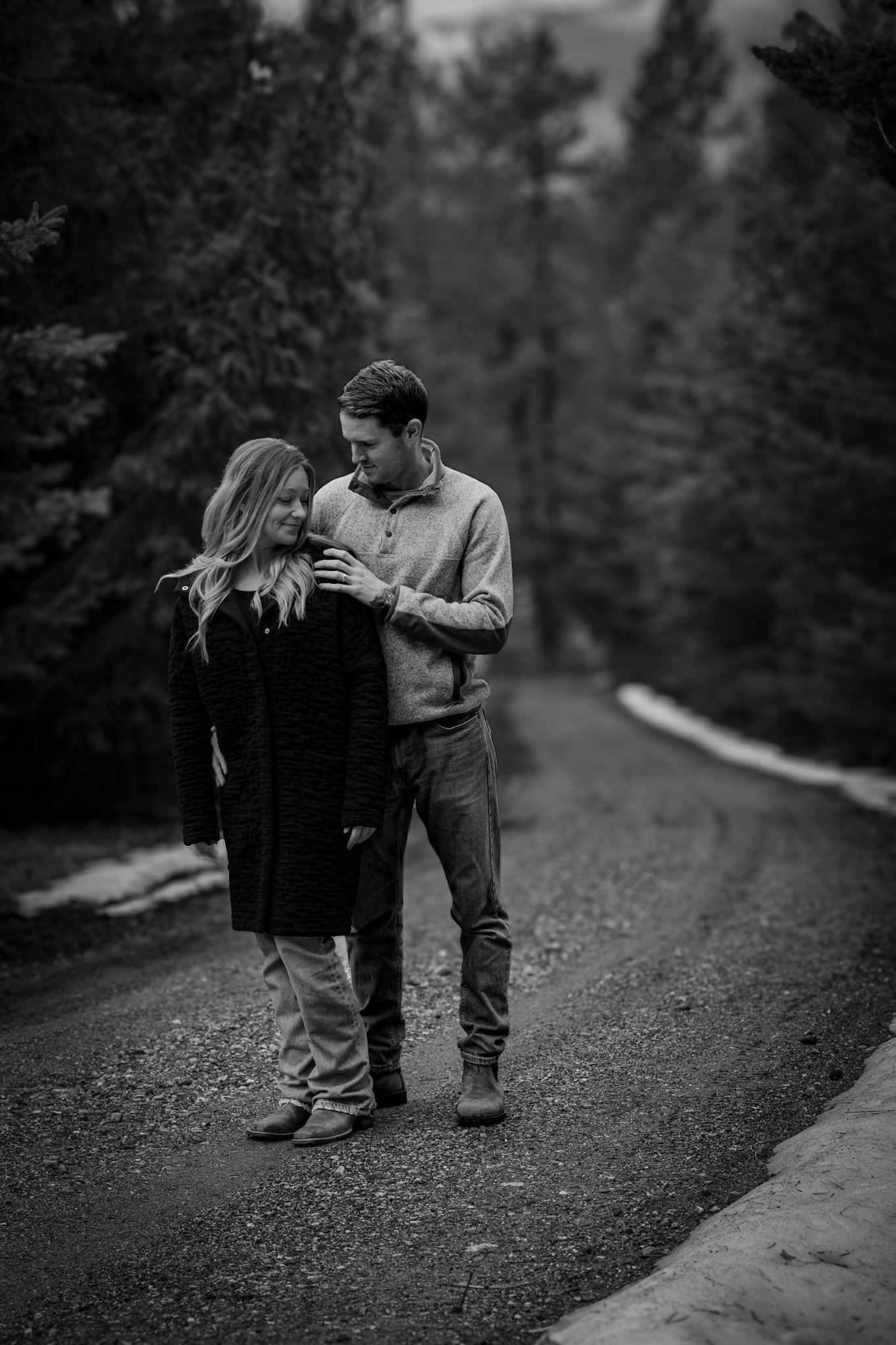 Shuswap Photography: Couples Photos, Silver Creek, BC