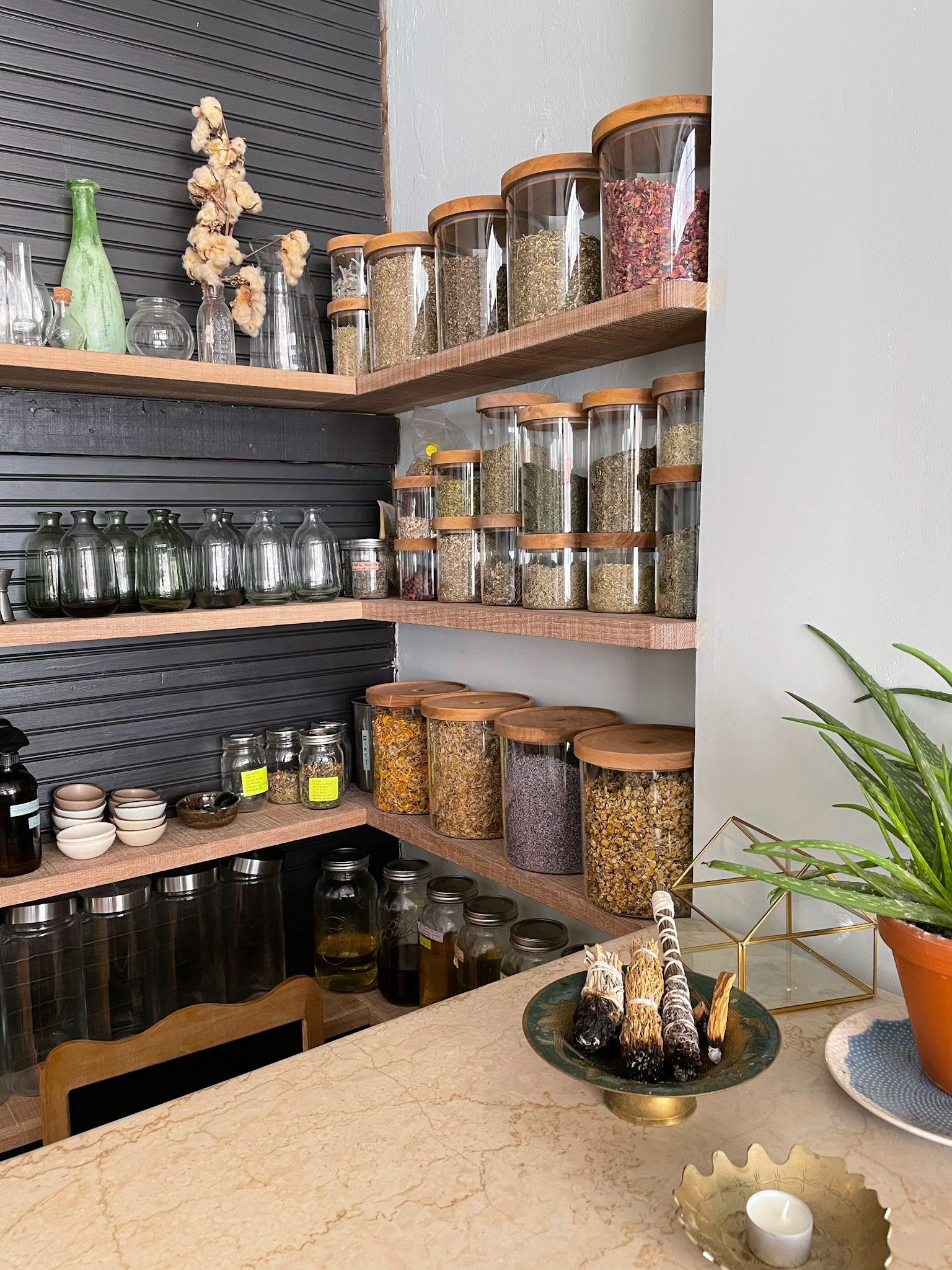 floating shelves