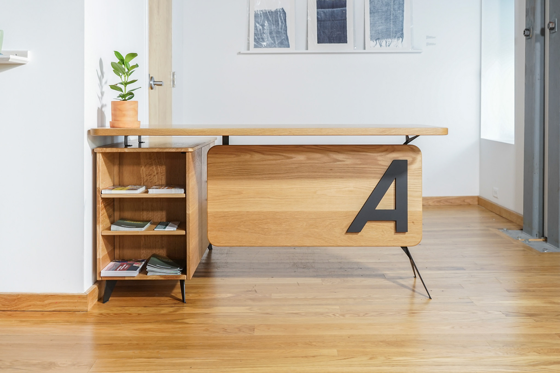 floating top and hanging side panel