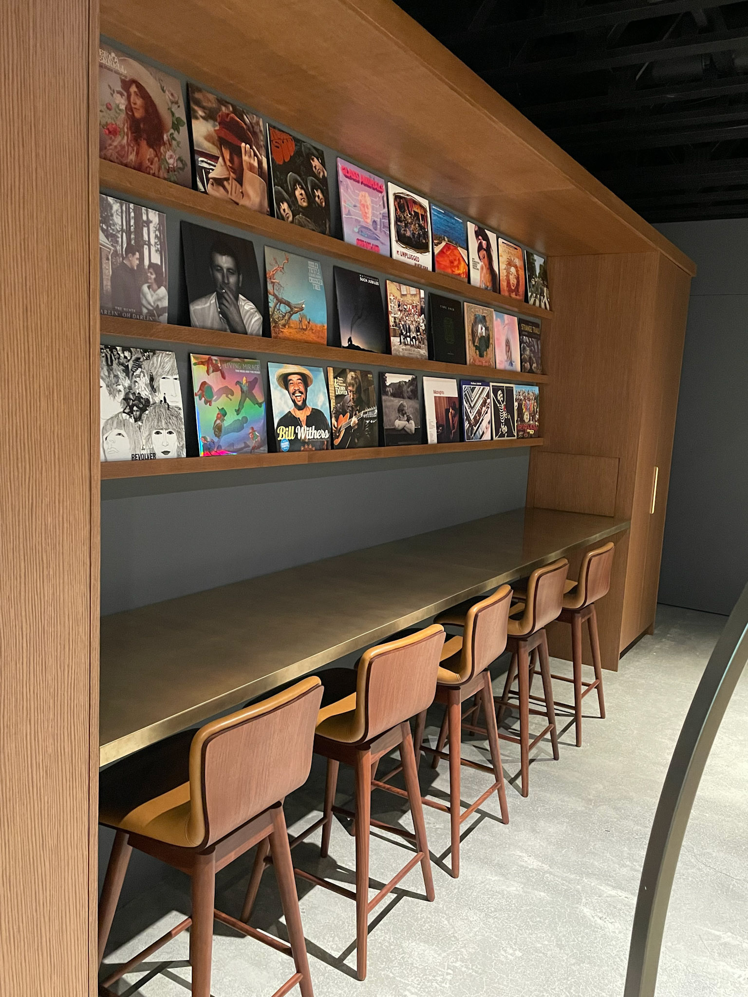 listening bar