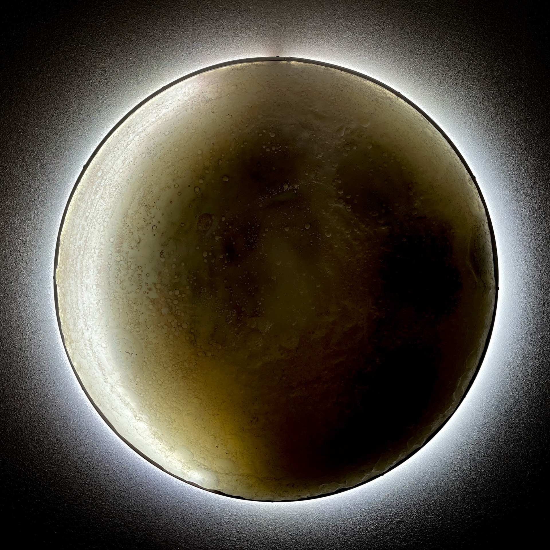 eclipse ring illuminated