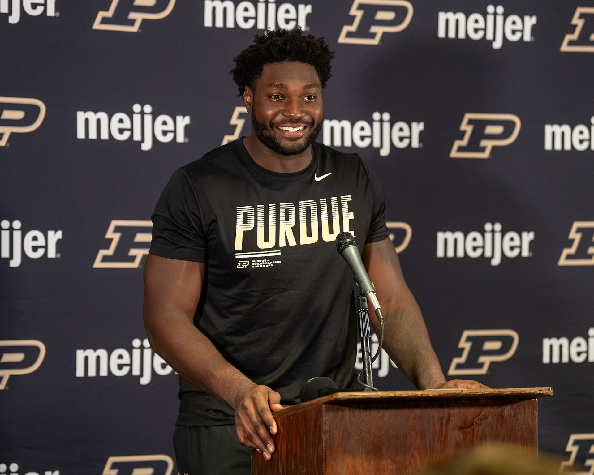 CHAMPAIGN, IL - OCTOBER 3, 2026: Purdue University Senior Defensive End Keyshawn Burgos (11) during the Purdue Boilermakers at Illinois Fighting Illini football game at Gies Memorial Stadium(Photo by Steve Bowen / Northern Indiana Sports Report)