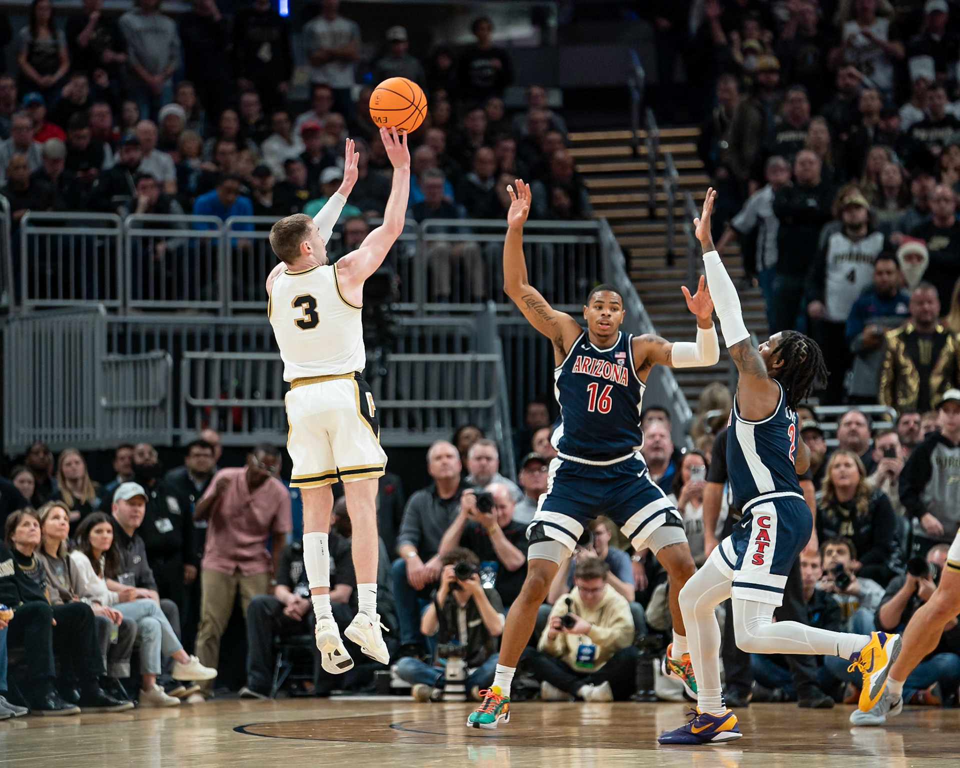 Photo (c) 2023 Bowen Arrow Photographywww.bowenarrowphotography.comIndy Classic basketball game between the Purdue University Boilermakers and the Arizona Univaersity Wildcats