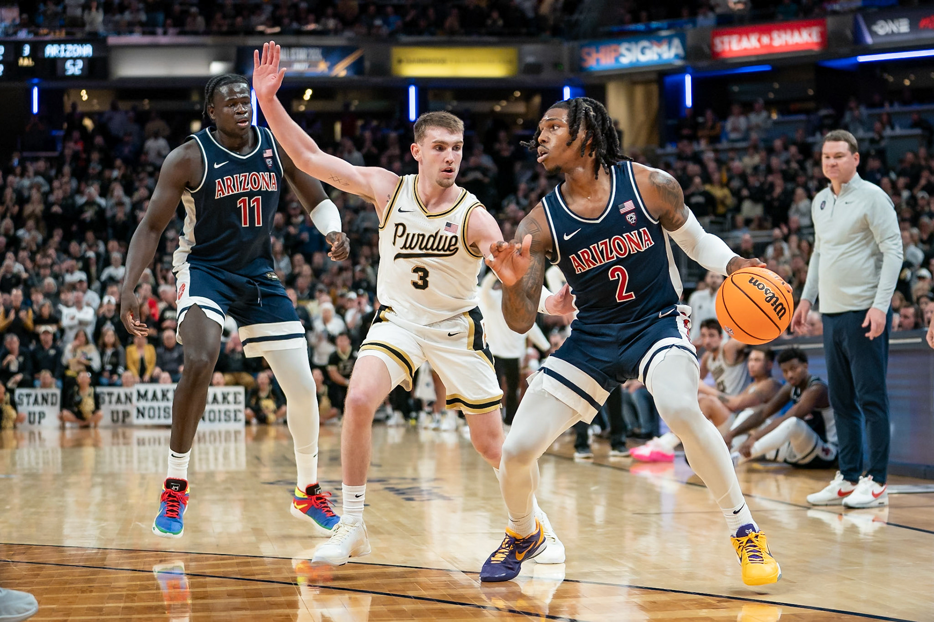 Photo (c) 2023 Bowen Arrow Photographywww.bowenarrowphotography.comIndy Classic basketball game between the Purdue University Boilermakers and the Arizona Univaersity Wildcats