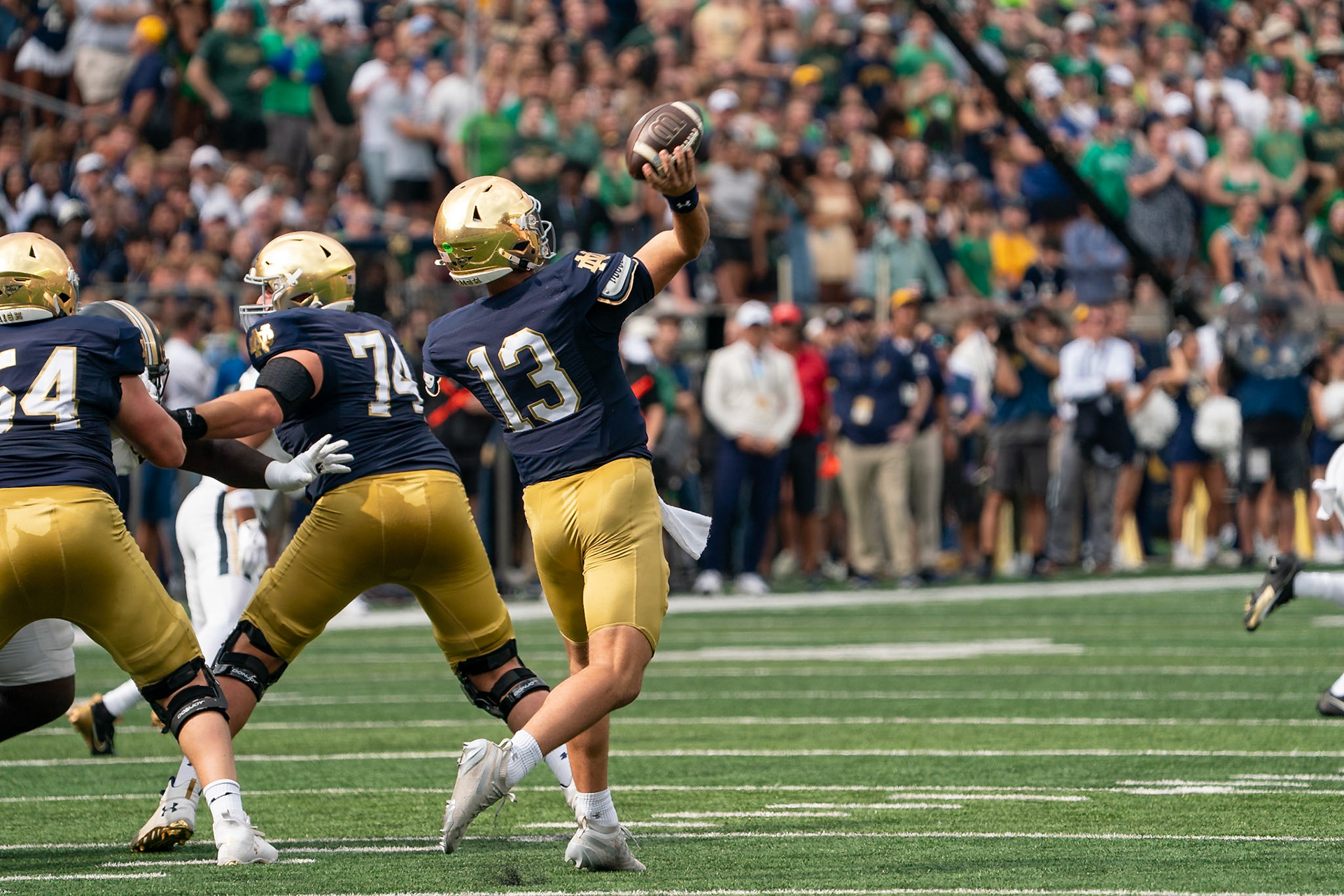 SOUTH BEND, IN - SEPTEMBER 20, 2025: Notre Dame University Freshman QB CJ Carr (13) throwing a deep pass on the Irish's first series during the Purdue Boilermakers at Notre Dame Fighting Irish Football at Notre Dame Stadium(Photo by Steve Bowen / Northern Indiana Sports Report)