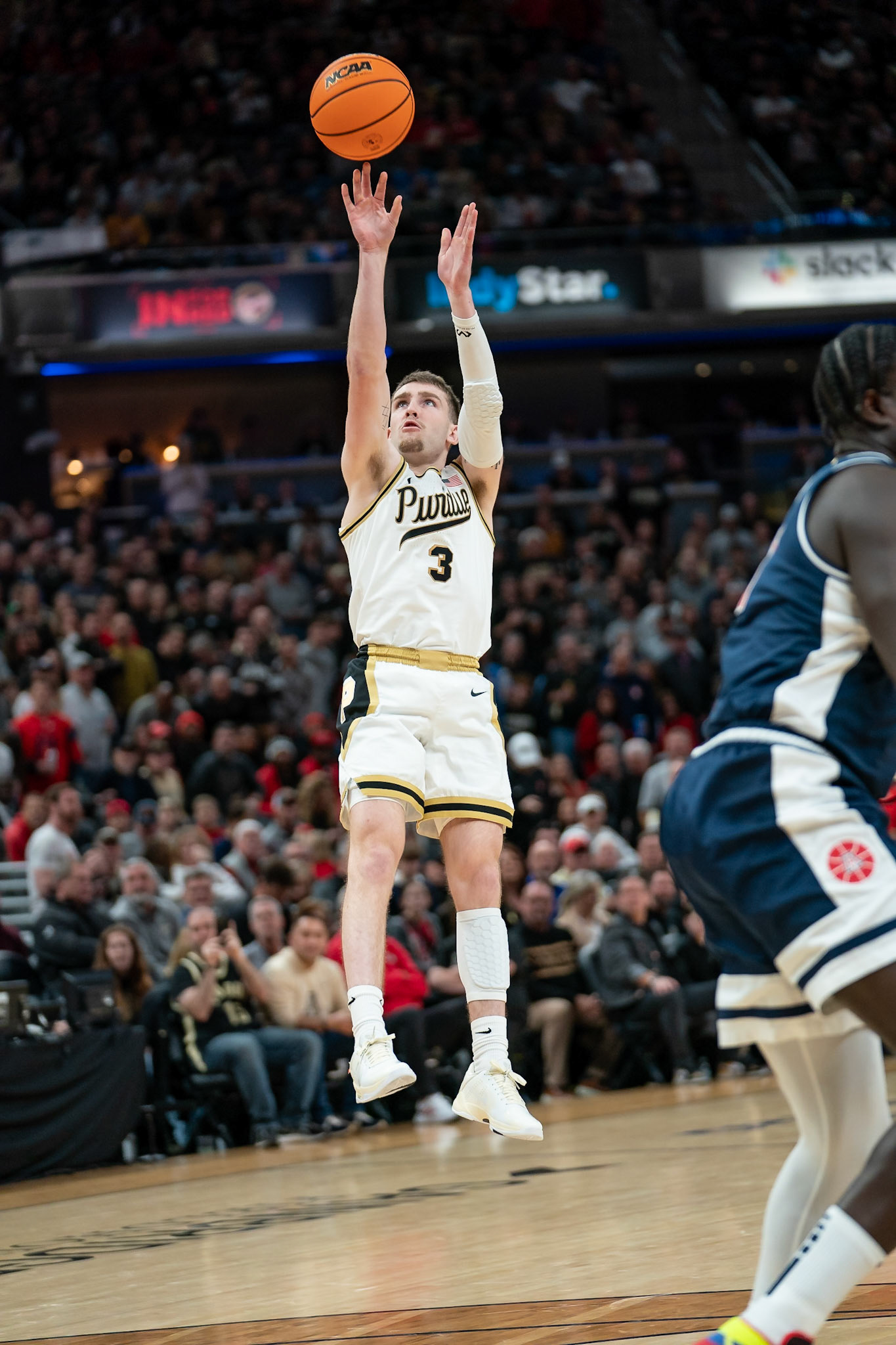 Photo (c) 2023 Bowen Arrow Photographywww.bowenarrowphotography.comIndy Classic basketball game between the Purdue University Boilermakers and the Arizona Univaersity Wildcats