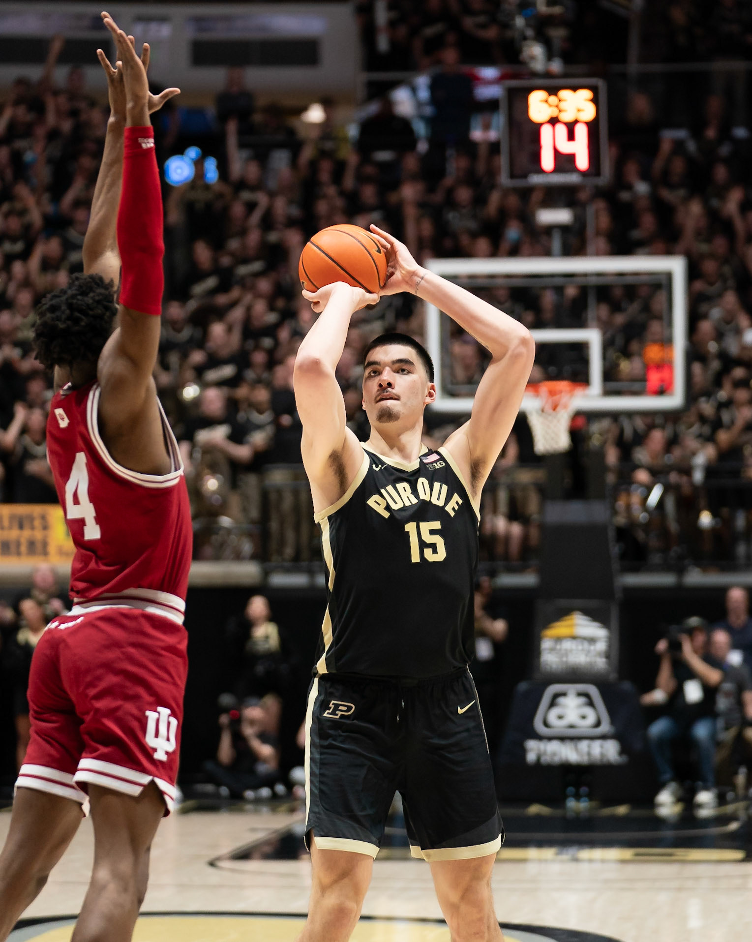 WEST LAFAYETTE, IN - FEBRUARY 10, 2024: Purdue Senior Center Zach Edey (15), Indiana Fifth Year Forward Anthony Walker (4) in Purdue Boilermaker vs Indiana Hoosiers Basketball at Mackey Arena(Photo by Steve Bowen / Bowen Arrow Photography / Northern Indiana Sports Report)