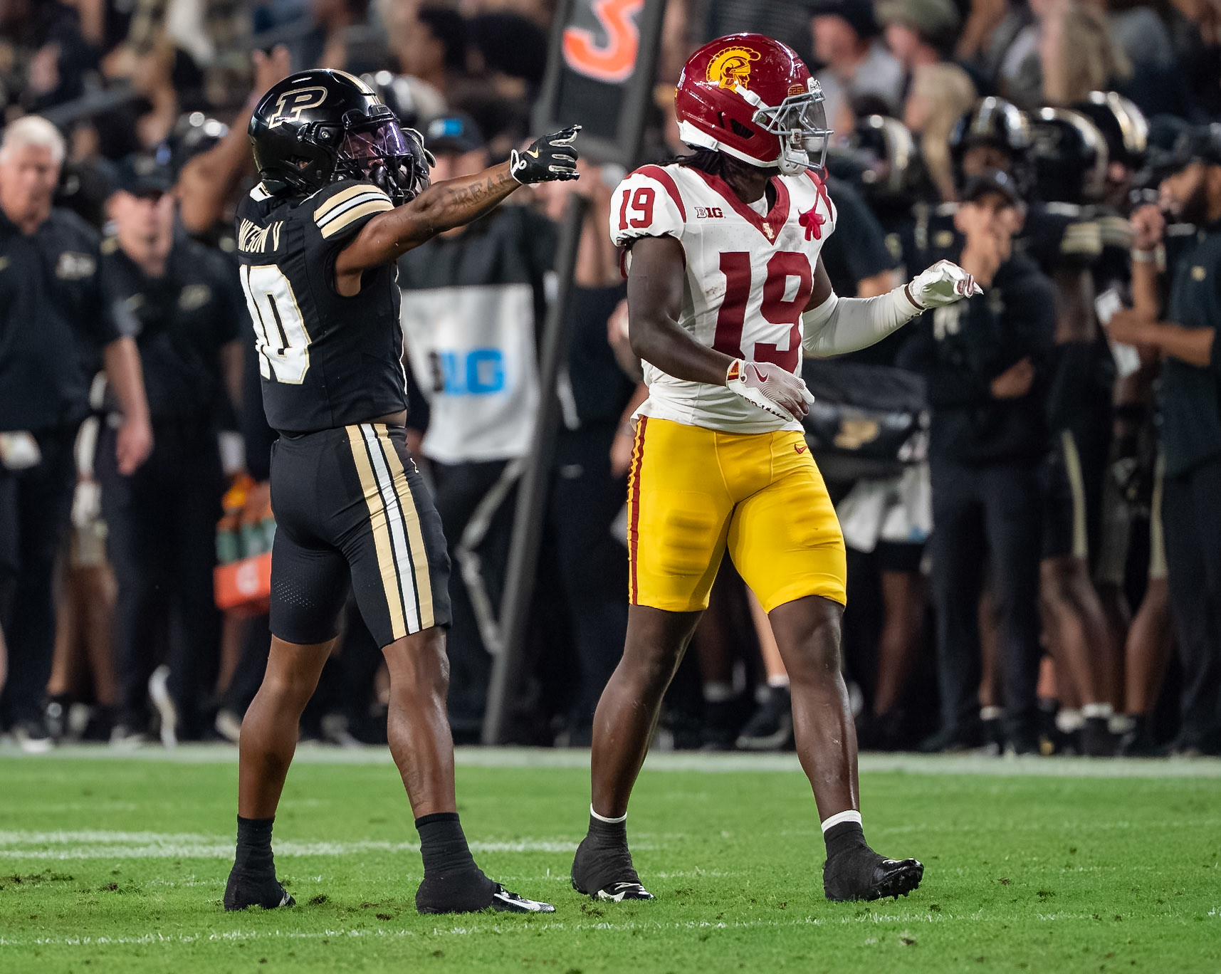 WEST LAFAYETTE, IN - SEPTEMBER 13, 2025: USC Redshirt Sophomore DT Jamaal Jarrett (0) in Purdue Boilermaker Football vs University of Southern California Trojans at Ross-Ade Stadium(Photo by Steve Bowen / Northern Indiana Sports Report)
