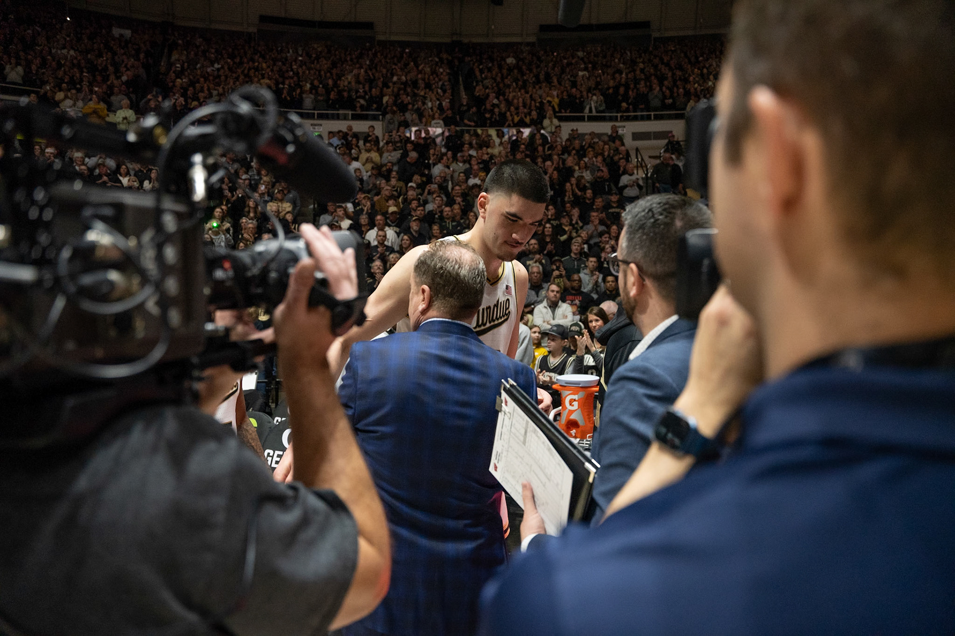WEST LAFAYETTE, IN - MARCH 10, 2024: Purdue Senior Center Zach Edey (15), Wisconsin Head Coach Greg Gard in Purdue University Boilermaker Basketball vs University of Wisconsin Badgers at Mackey Arena(Photo by Steve Bowen / Bowen Arrow Photography / Northern Indiana Sports Report)