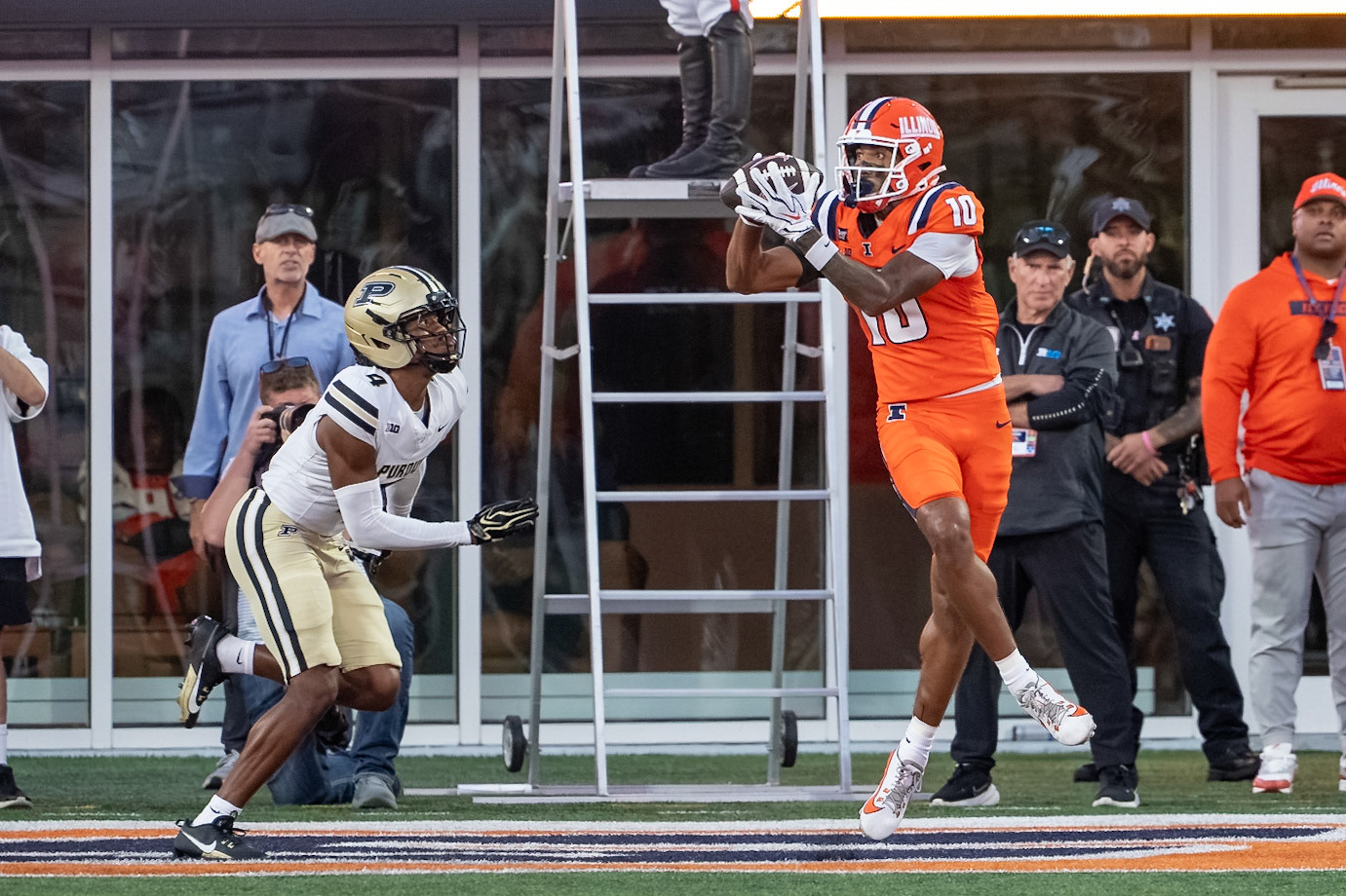 CHAMPAIGN, IL - OCTOBER 3, 2026: University of Illinois 6th Year WR Ty Robinson (10), Purdue University Junior Defensive Back Hudauri Hines (4) during the Purdue Boilermakers at Illinois Fighting Illini football game at Gies Memorial Stadium(Photo by Steve Bowen / Northern Indiana Sports Report)