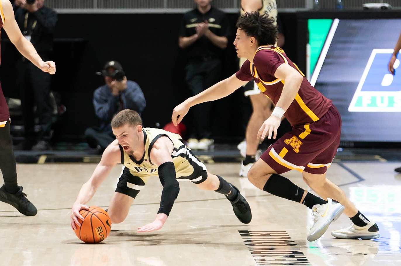 WEST LAFAYETTE, IN - FEBRUARY 15, 2024: Purdue Sophomore Guard Braden Smith (3), Minnesota Junior Guard Mike Mitchell Jr. (2) in Purdue Boilermakers Men's Basketball vs the Minnesota Golden Gophers at Mackey Arena(Photo by Steve Bowen / Bowen Arrow Photography / Northern Indiana Sports Report)