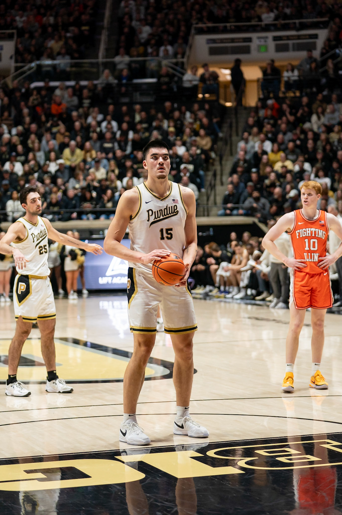 WEST LAFAYETTE, IN - JANUARY 5, 2024: Purdue Senior Center Zach Edey (15) preparing for a free throw in Purdue Boilermaker's Basketball vs the Illinois Fighting Illini at Mackey Arena(Photo by Steve Bowen / Bowen Arrow Photography / Northern Indiana Sports Report)