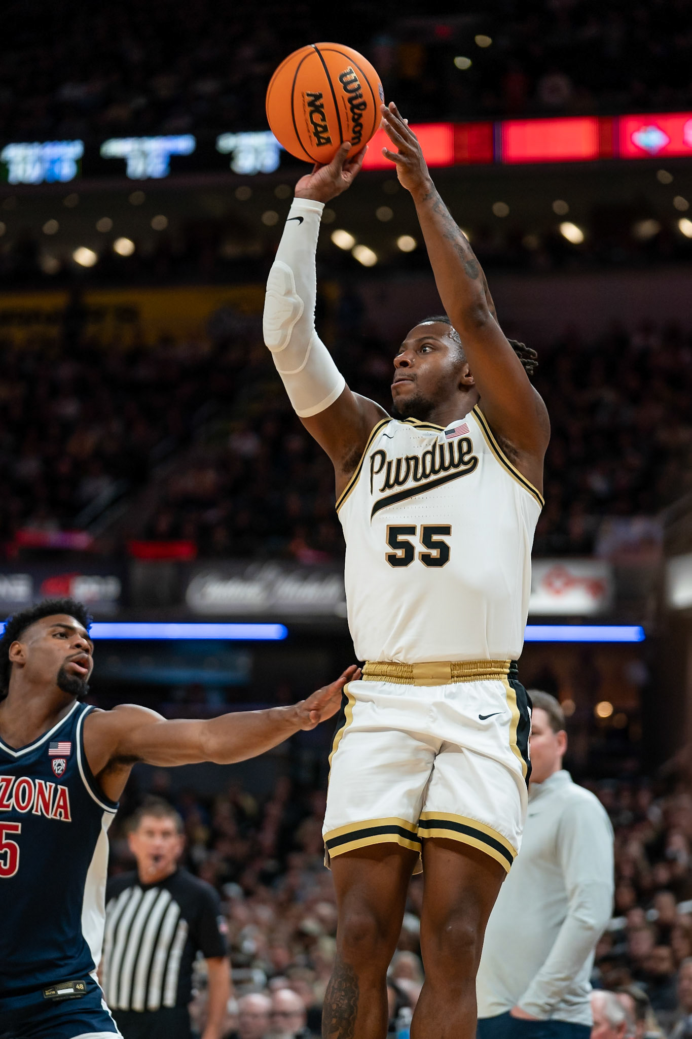 Photo (c) 2023 Bowen Arrow Photographywww.bowenarrowphotography.comIndy Classic basketball game between the Purdue University Boilermakers and the Arizona Univaersity Wildcats
