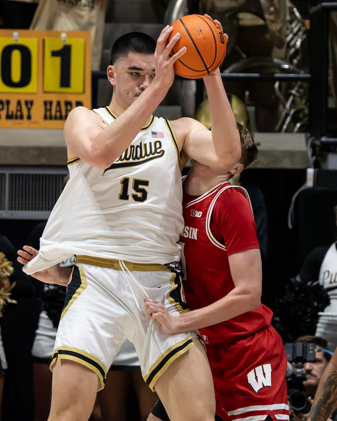 WEST LAFAYETTE, IN - MARCH 10, 2024: Purdue Senior Center Zach Edey (15) competing in Purdue University Boilermaker Basketball vs University of Wisconsin Badgers at Mackey Arena(Photo by Steve Bowen / Bowen Arrow Photography / Northern Indiana Sports Report)