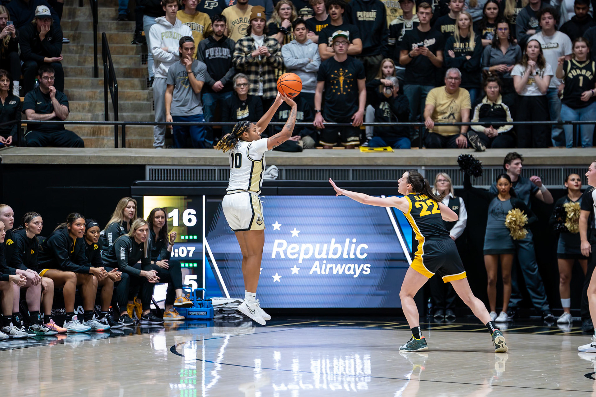 WEST LAFAYETTE, IN - JANUARY 10, 2024: Iowa Guard Senior Caitlin Clark (22), Purdue 5th Year Guard Jeanae Terry (10) competing in Purdue Boilermaker Women's Basketball vs the Iowa Hawkeyes at Mackey Arena(Photo by Steve Bowen / Bowen Arrow Photography / Northern Indiana Sports Report)