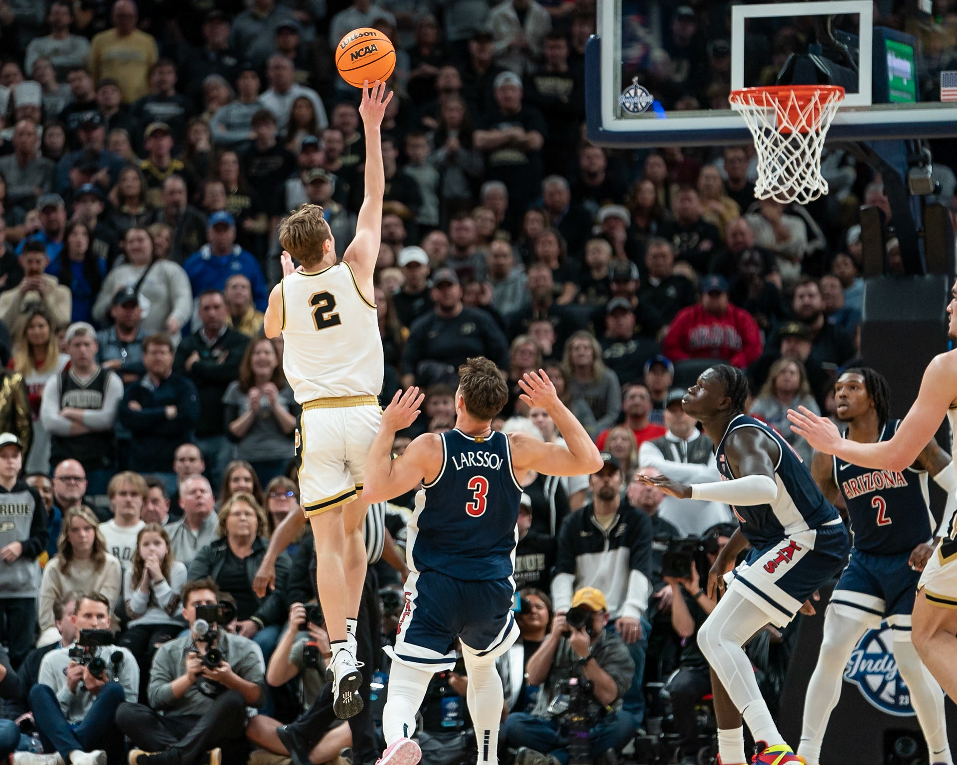 Photo (c) 2023 Bowen Arrow Photographywww.bowenarrowphotography.comIndy Classic basketball game between the Purdue University Boilermakers and the Arizona Univaersity Wildcats