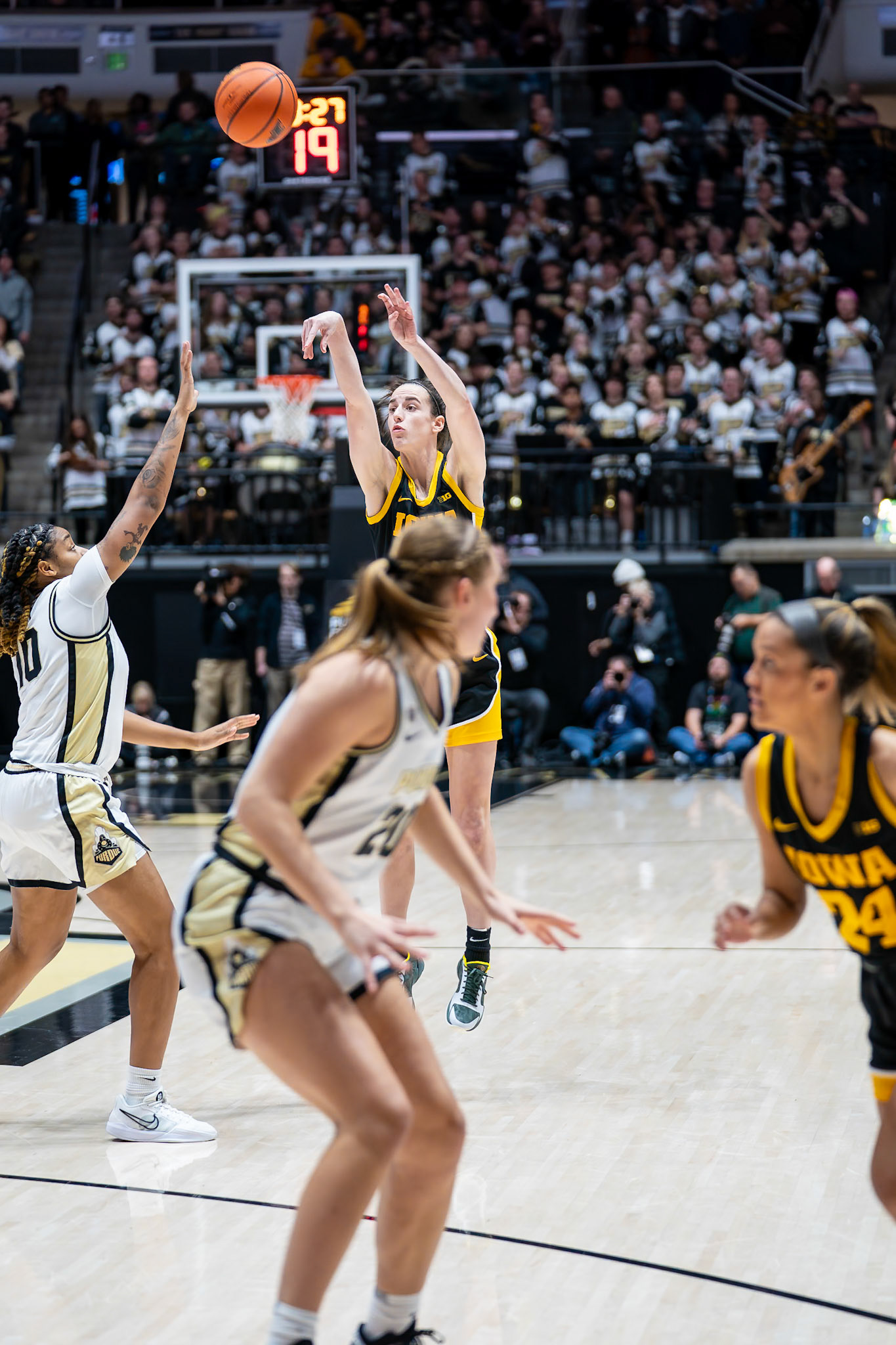 WEST LAFAYETTE, IN - JANUARY 10, 2024: Iowa Guard Senior Caitlin Clark (22) competing in Purdue Boilermaker Women's Basketball vs the Iowa Hawkeyes at Mackey Arena(Photo by Steve Bowen / Bowen Arrow Photography / Northern Indiana Sports Report)